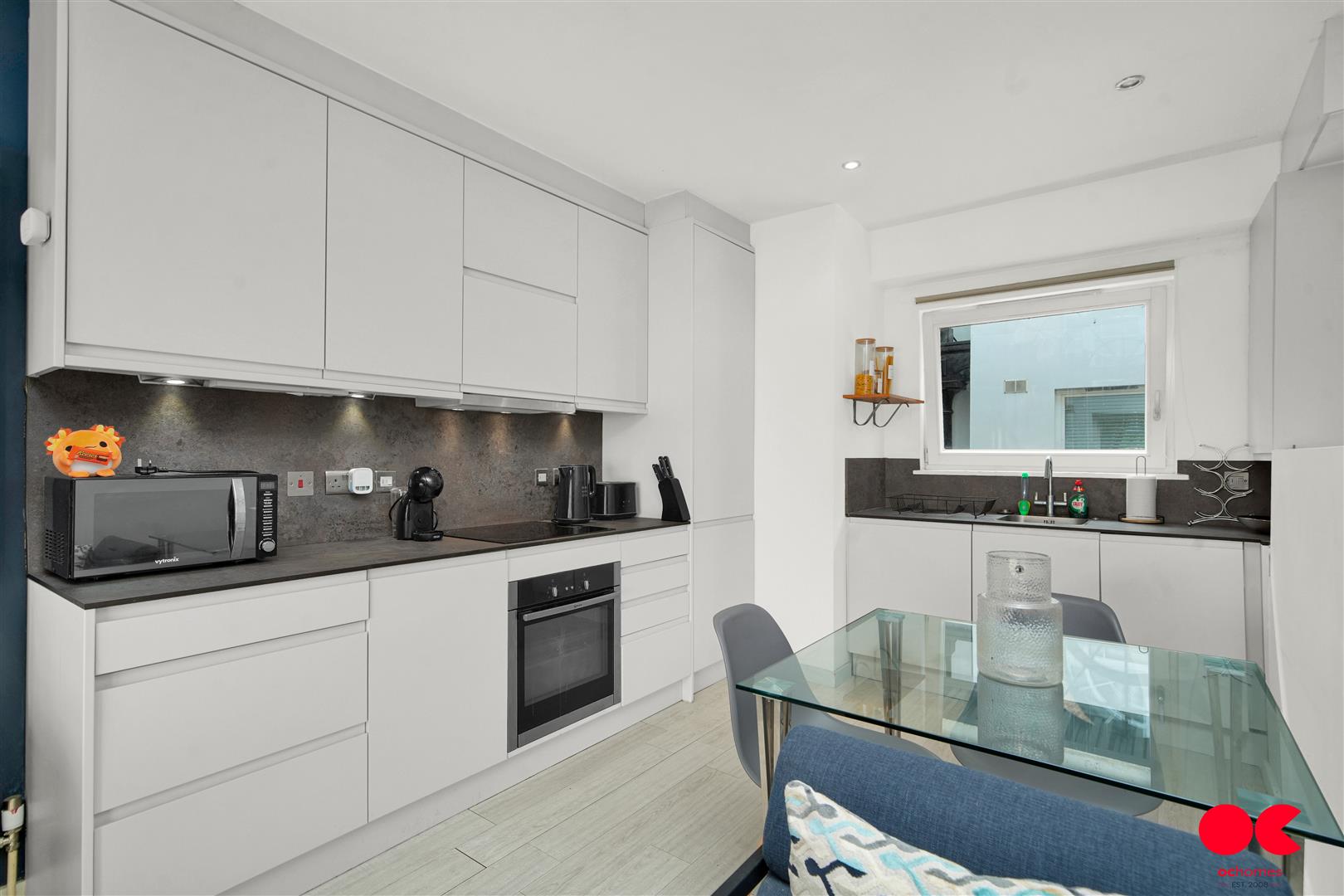 1 bed flat for sale in Kidman Close, Romford  - Property Image 14