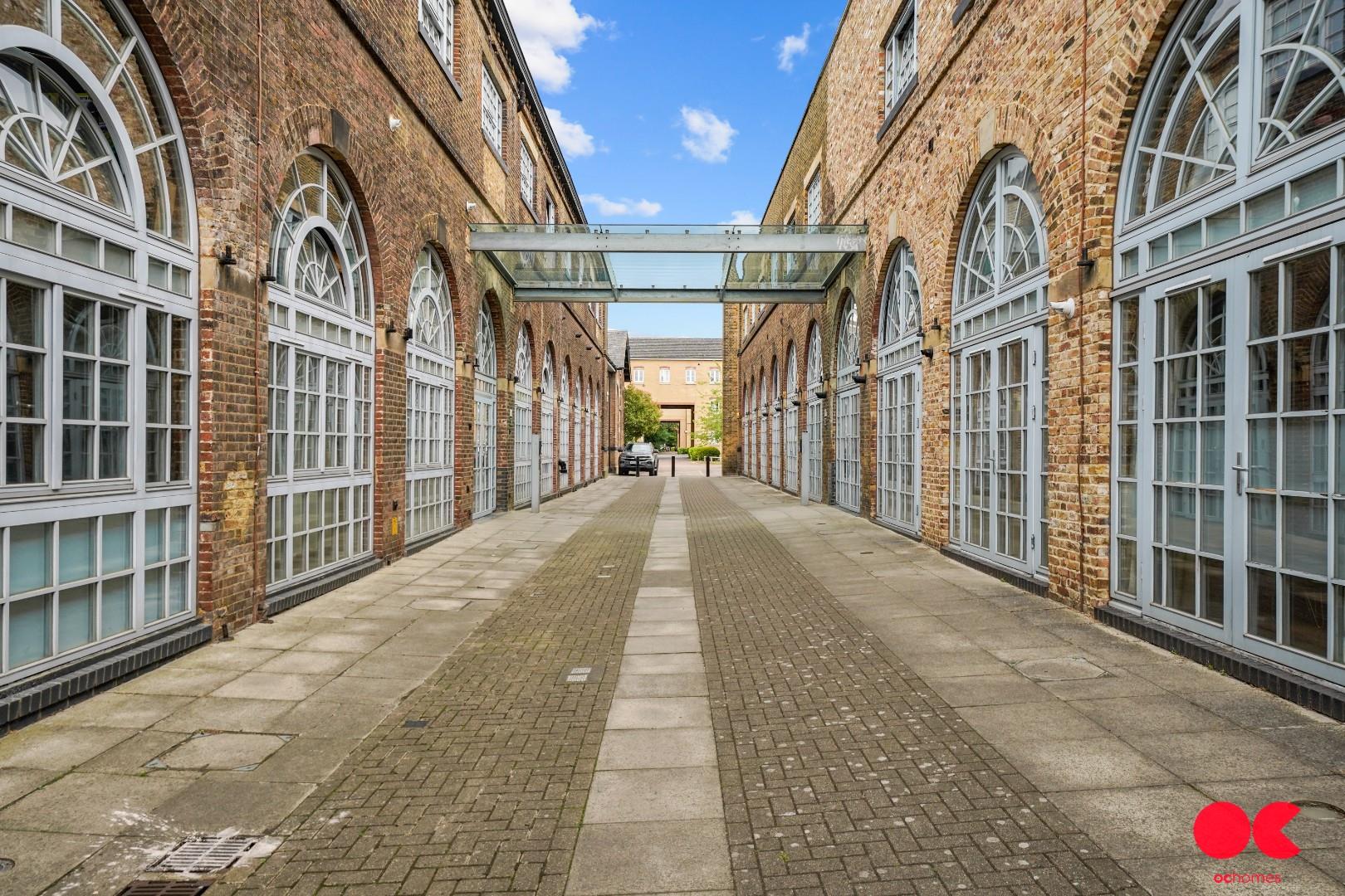 1 bed flat for sale in Kidman Close, Romford  - Property Image 6