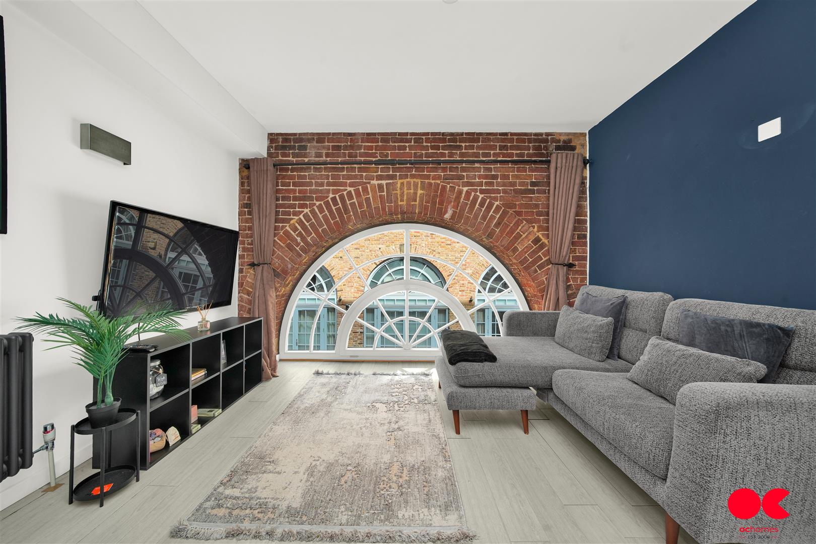 1 bed flat for sale in Kidman Close, Romford