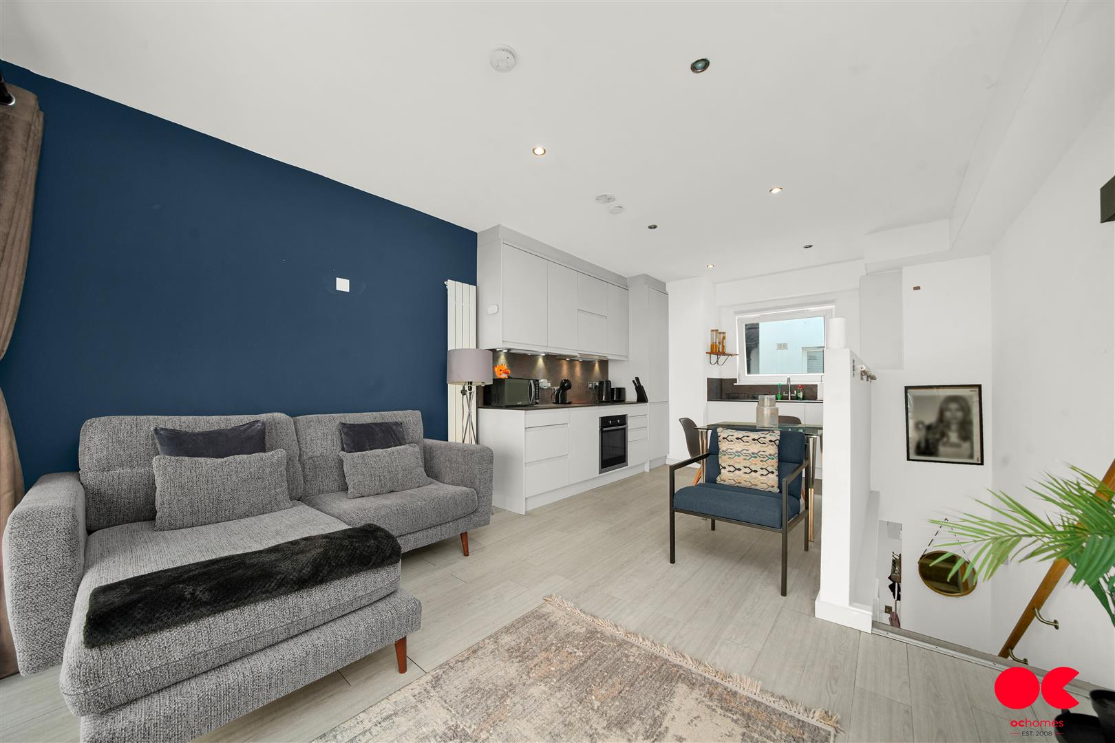 1 bed flat for sale in Kidman Close, Romford  - Property Image 2