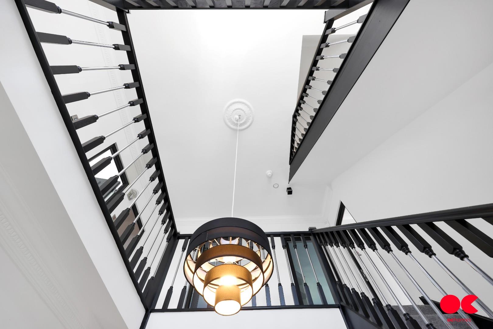 6 bed detached house for sale in Ayloffs Walk, Emerson Park  - Property Image 62
