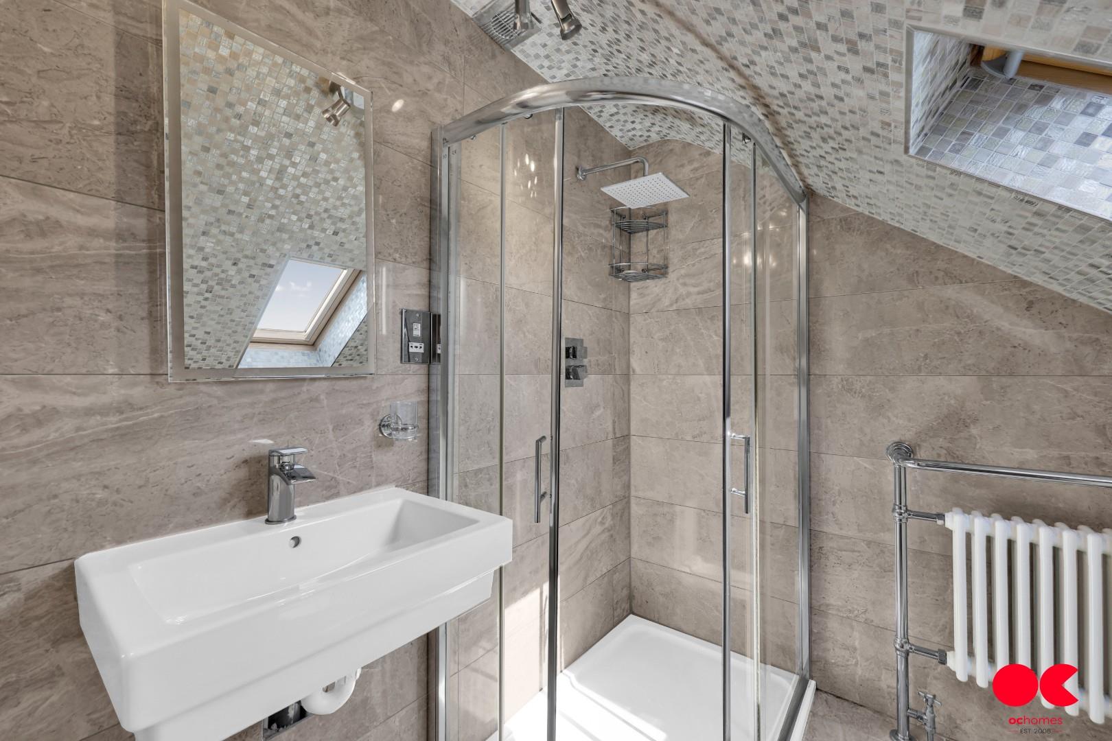 6 bed detached house for sale in Ayloffs Walk, Emerson Park  - Property Image 81