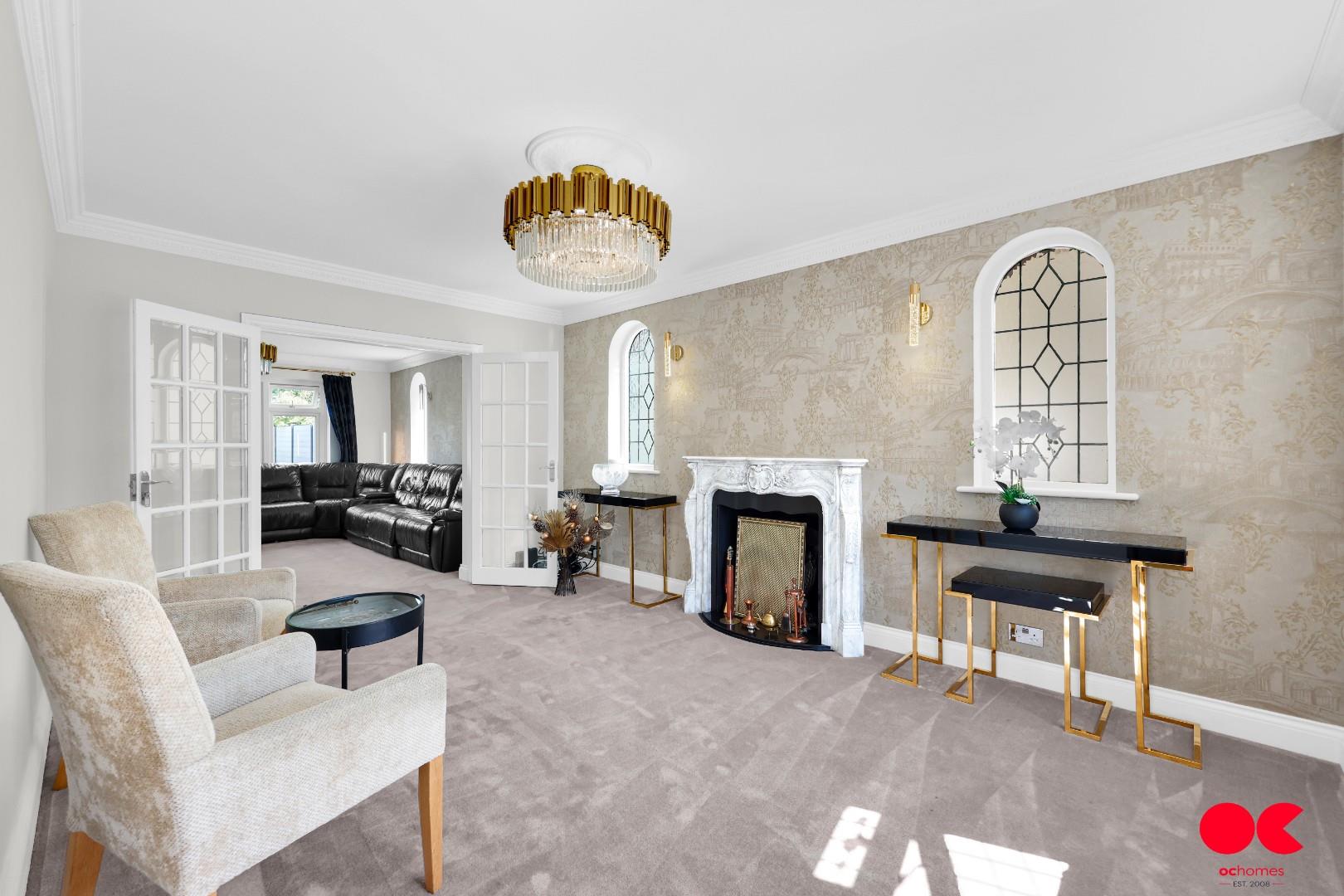 6 bed detached house for sale in Ayloffs Walk, Emerson Park  - Property Image 20