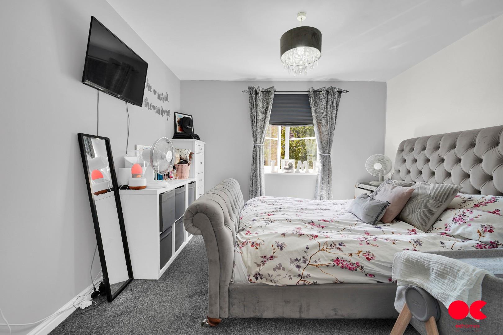 2 bed flat to rent in Windermere Avenue, Purfleet-On-Thames  - Property Image 16