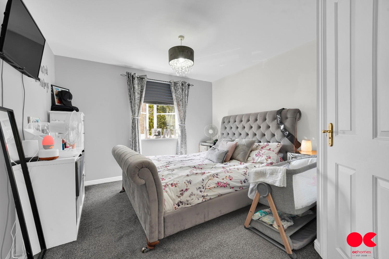 2 bed flat to rent in Windermere Avenue, Purfleet-On-Thames  - Property Image 3