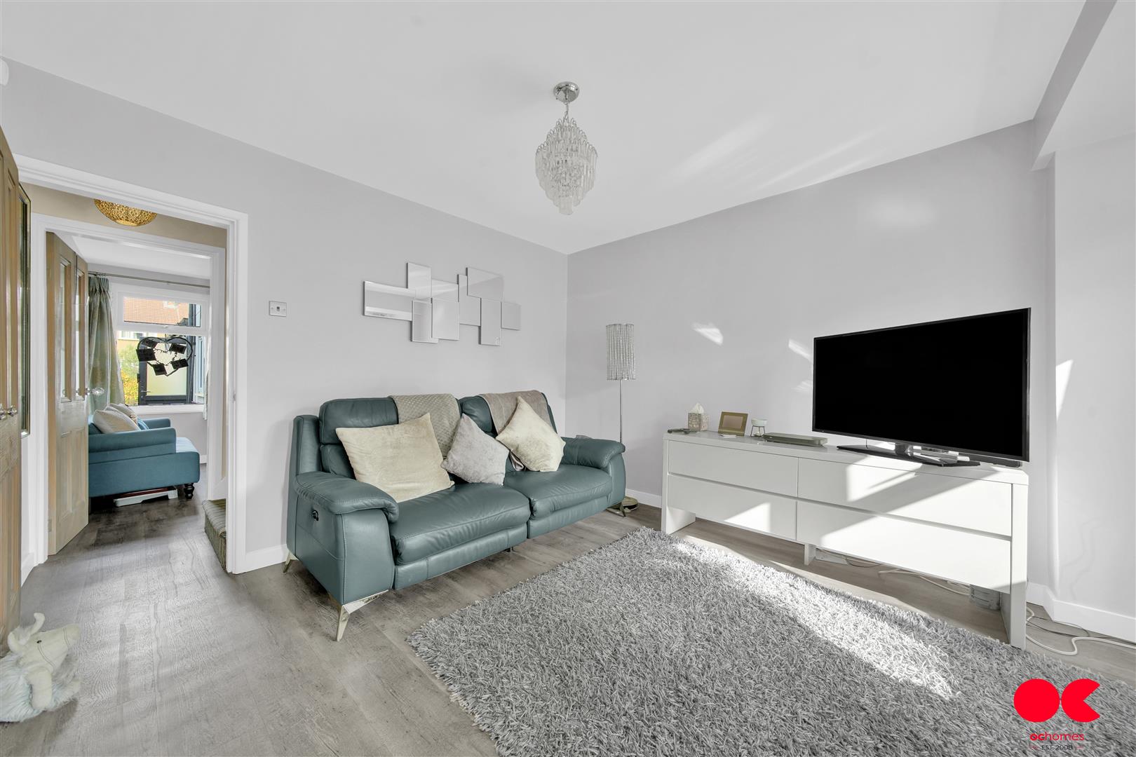 2 bed semi-detached house for sale in Salisbury Road, Gidea Park  - Property Image 11