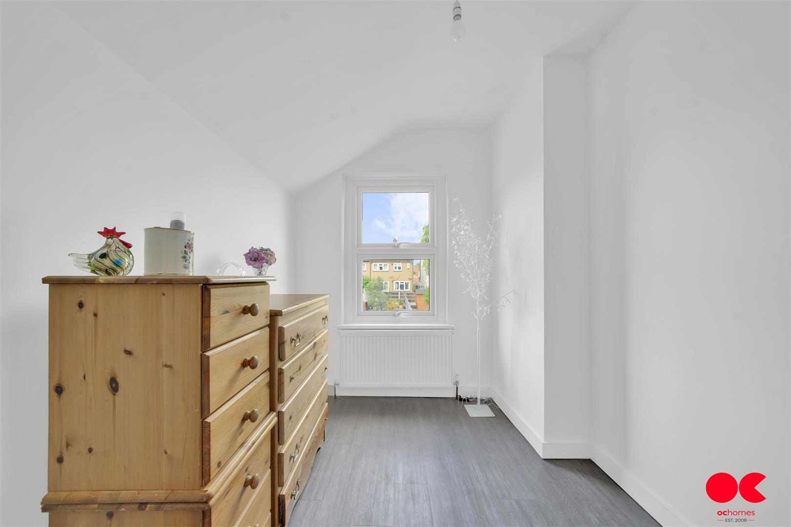 2 bed semi-detached house for sale in Salisbury Road, Gidea Park  - Property Image 8