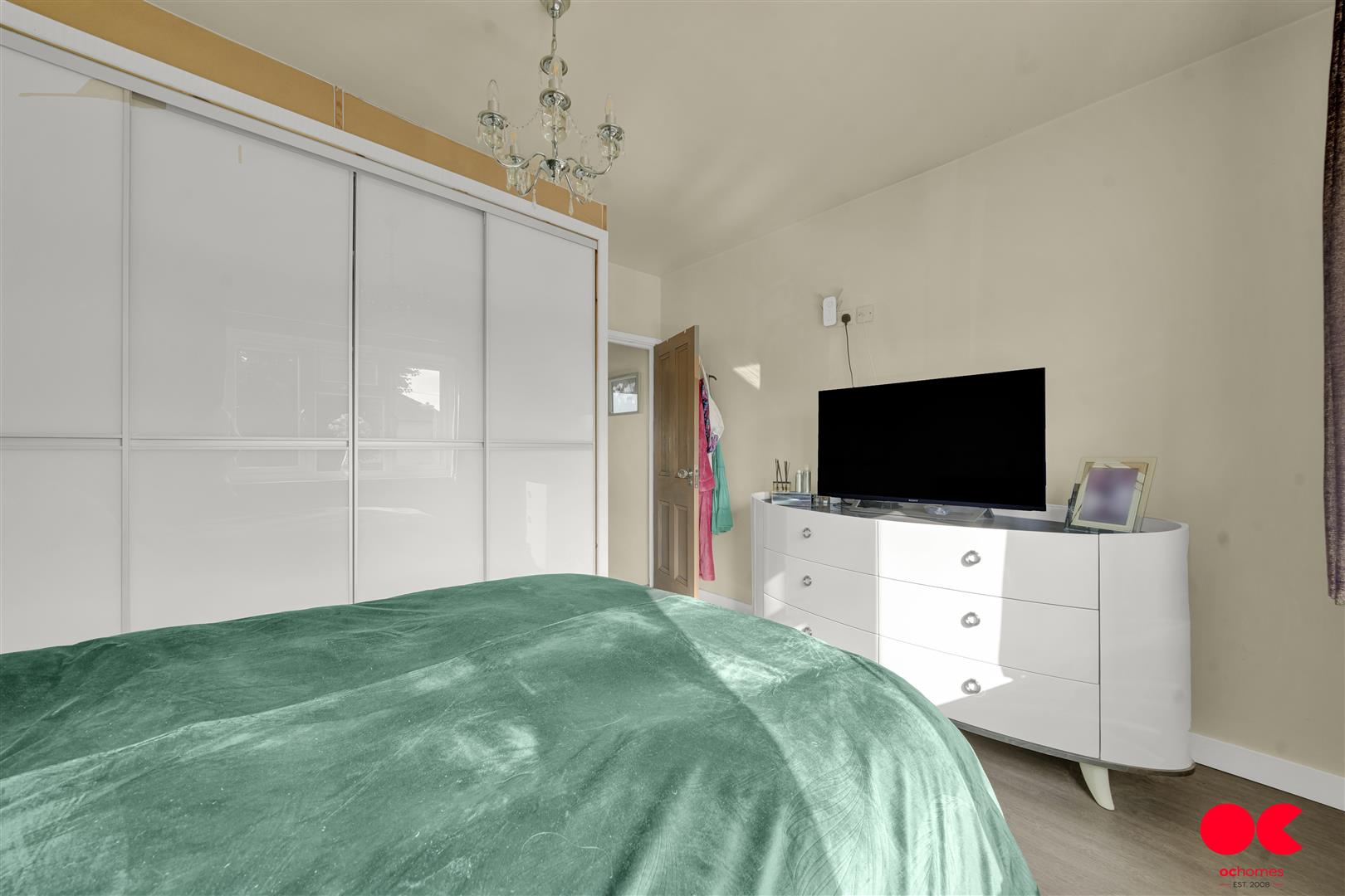 2 bed semi-detached house for sale in Salisbury Road, Gidea Park  - Property Image 17