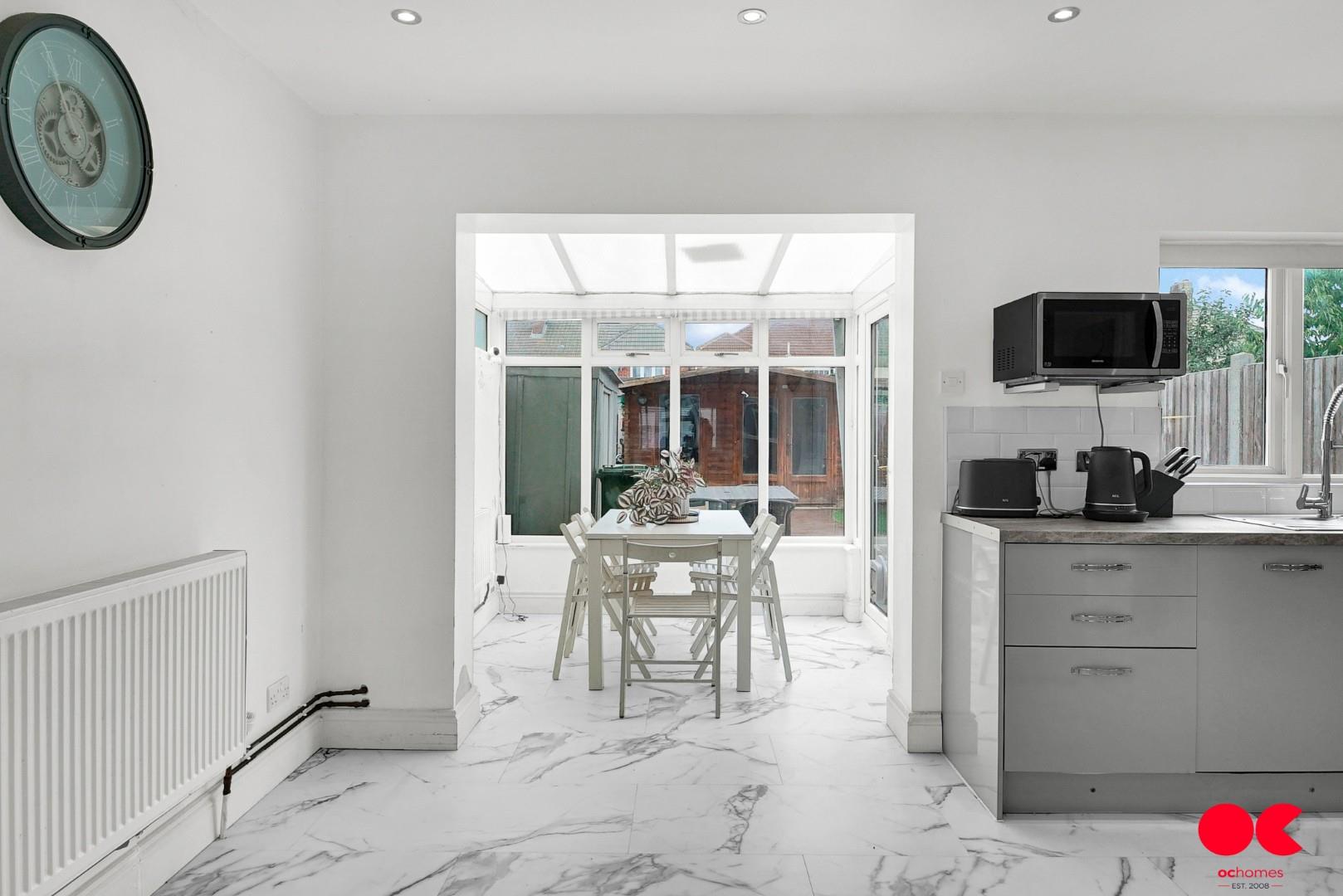 5 bed terraced house for sale in Carnforth Gardens, Elm Park  - Property Image 26