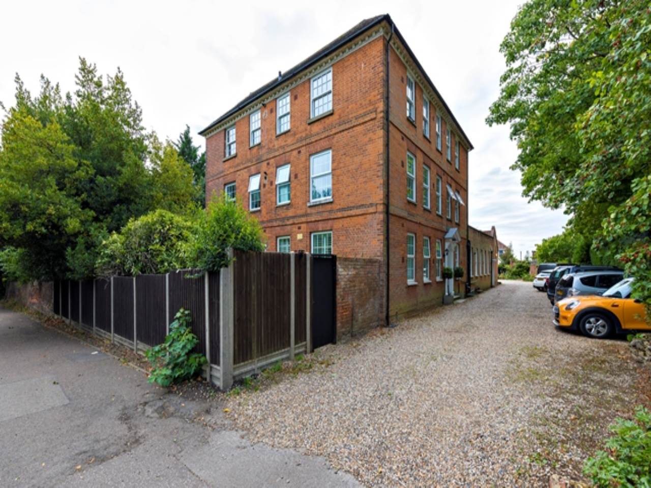 2 bed  for sale in Spriggs Oak, Beckton, CM16