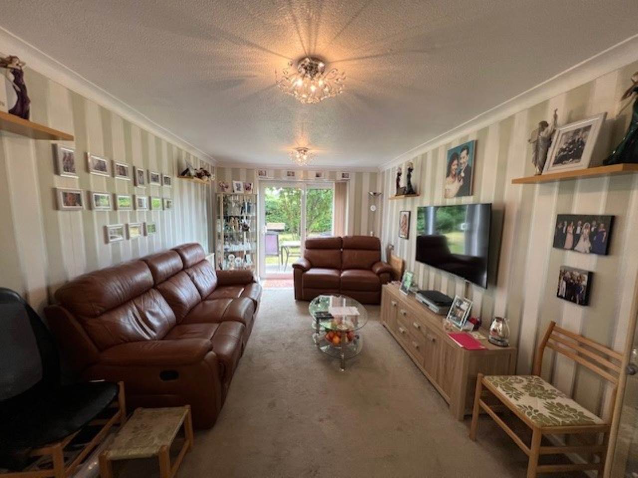 1 Bed Retirement Property For Sale In Rosewood Court, Beckton, RM6
