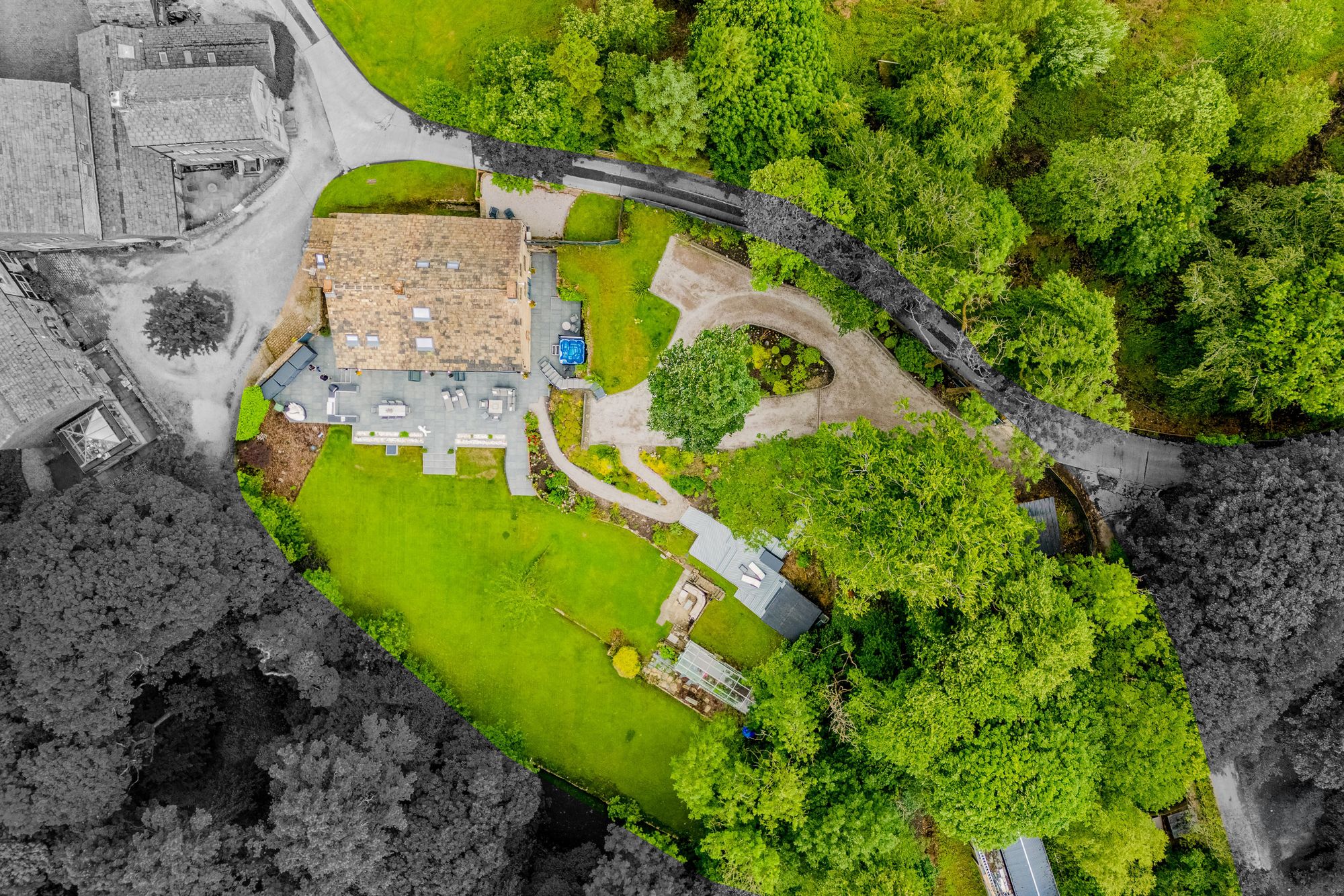 5 bed detached house for sale in New Barn, Saddleworth 70