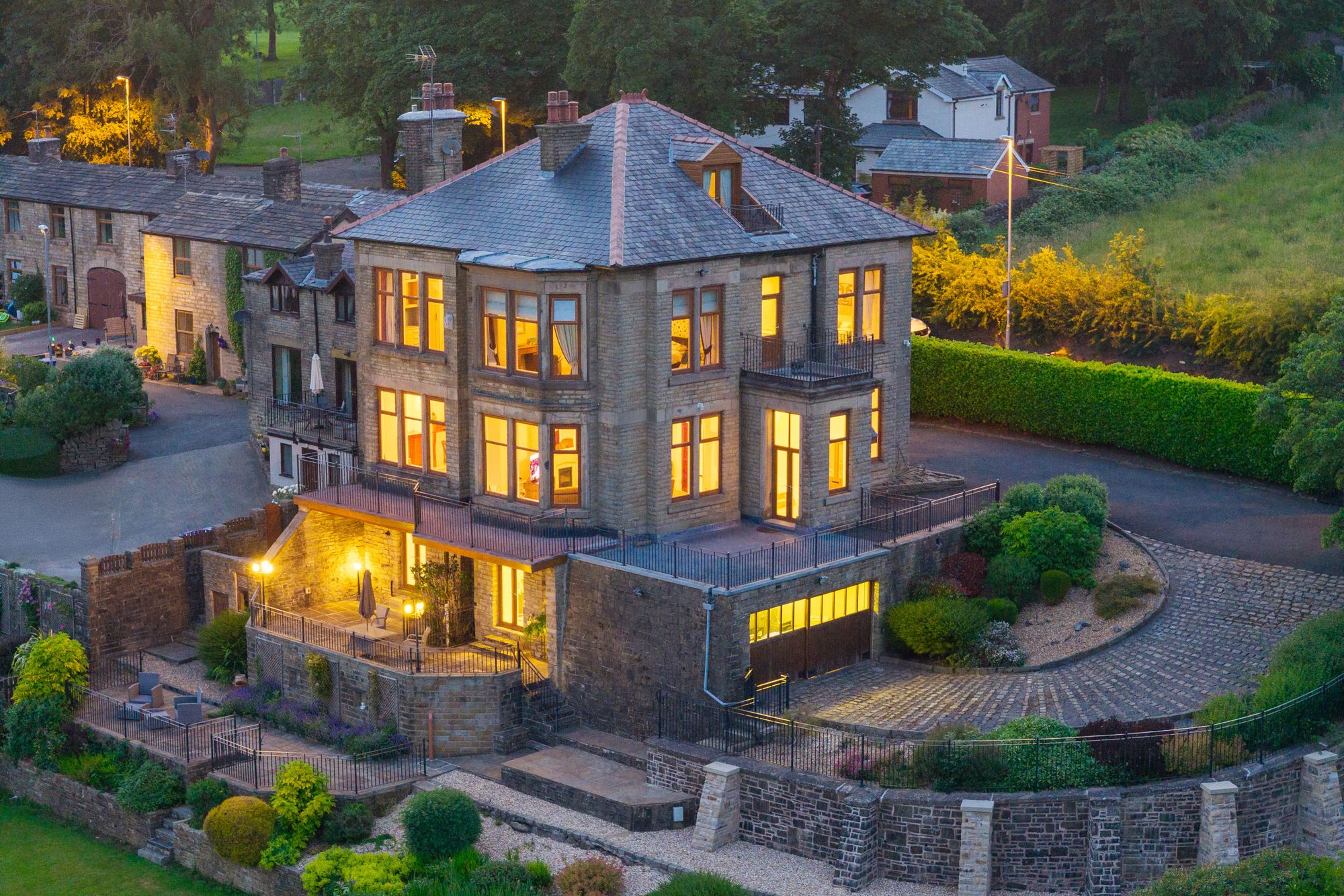 5 bed detached house for sale in Edenfield Road, Rochdale  - Property Image 62