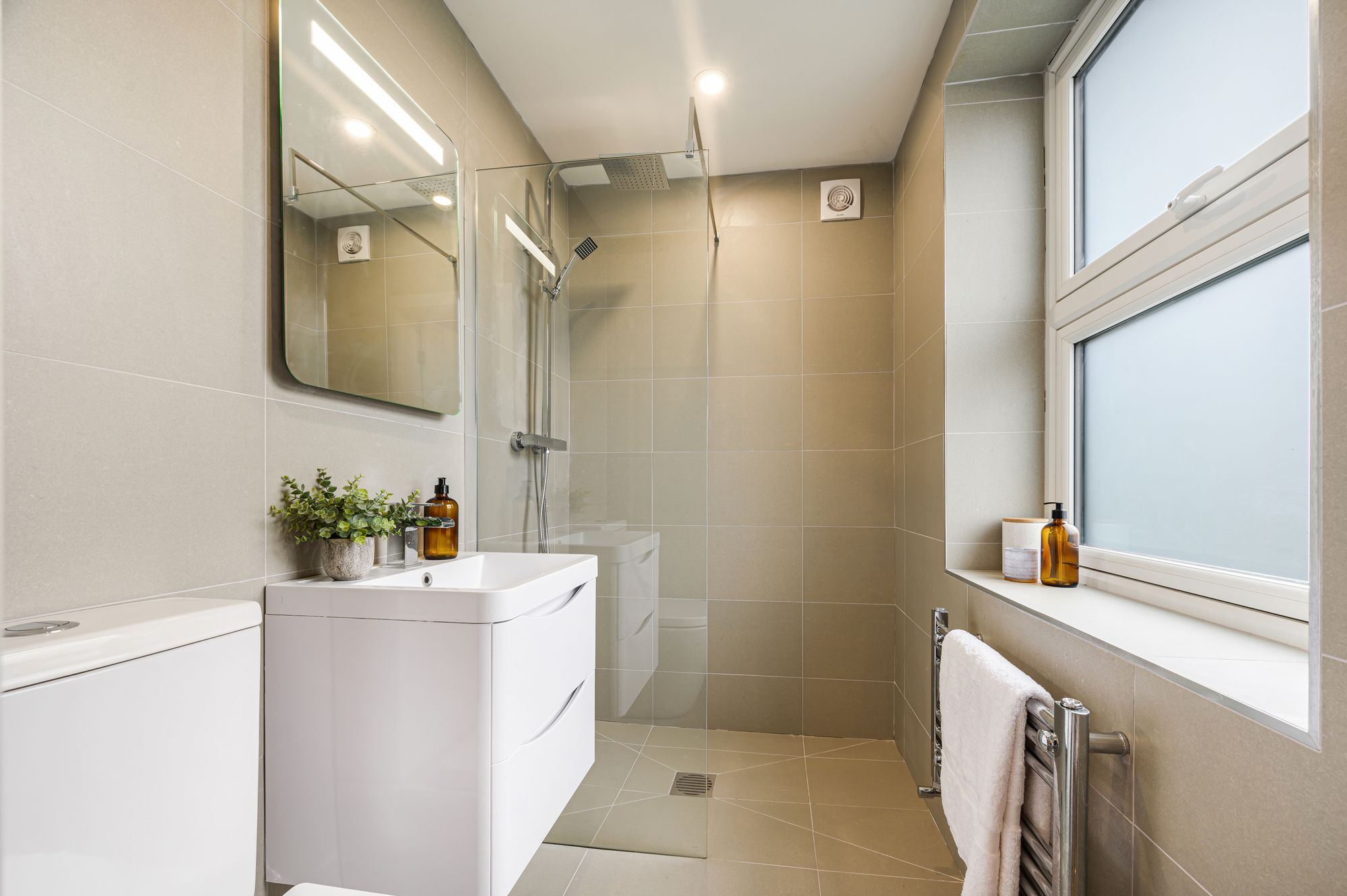 4 bed semi-detached house for sale in Park Avenue, Bury  - Property Image 27