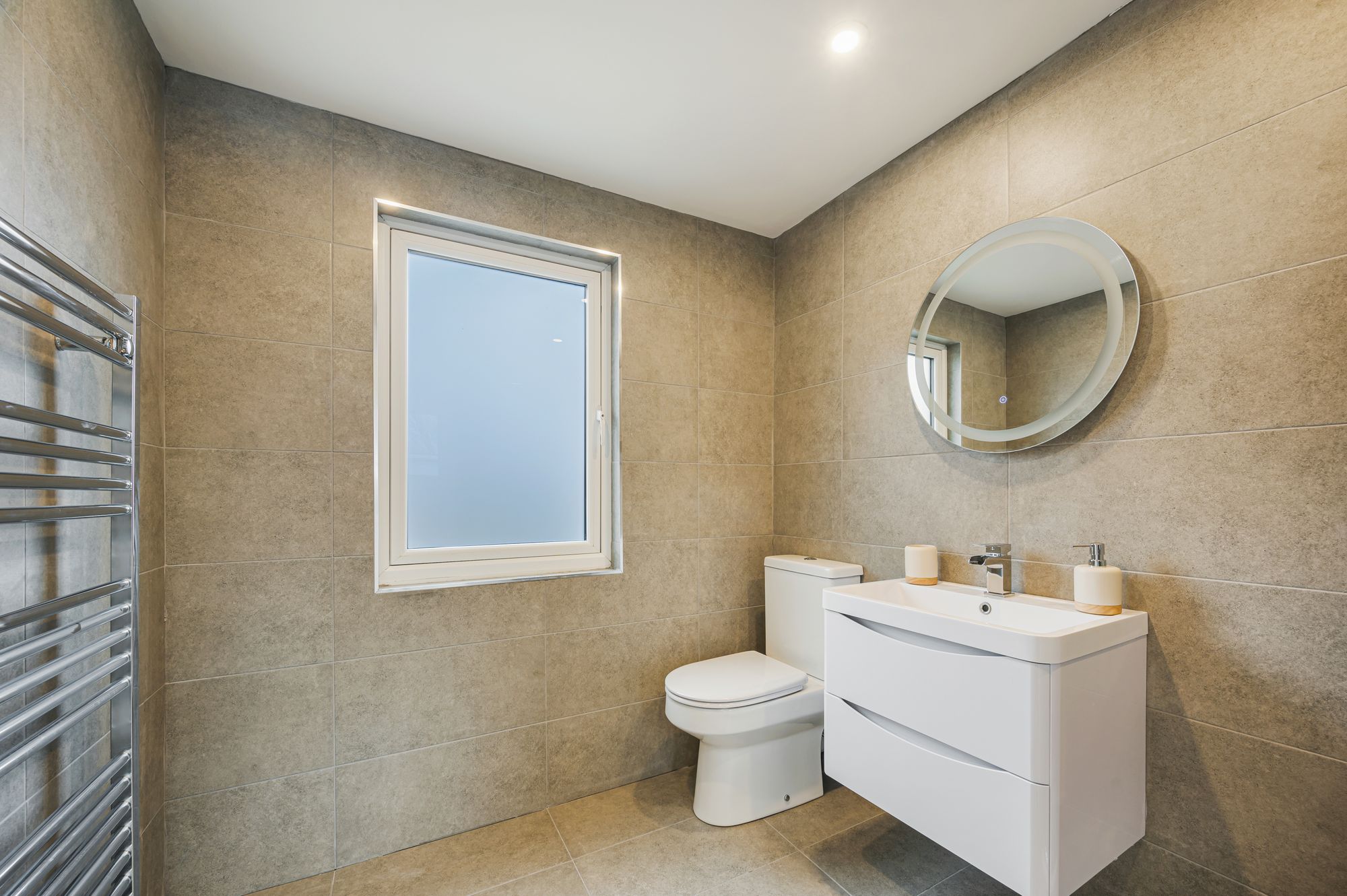 4 bed semi-detached house for sale in Park Avenue, Bury  - Property Image 39