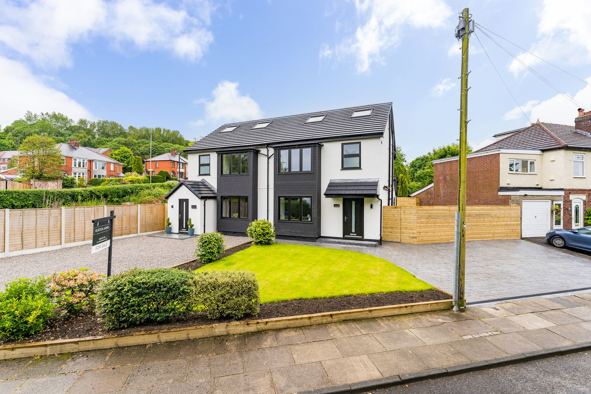 4 bed semi-detached house for sale in Park Avenue, Bury  - Property Image 2