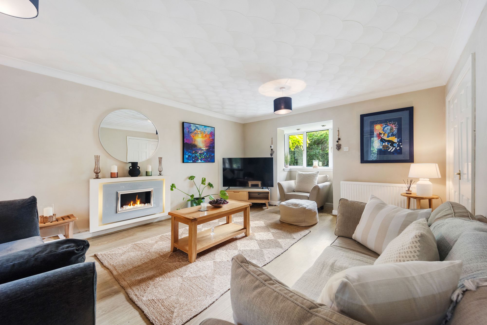 4 bed detached house for sale in Pollards Lane, Bury 1