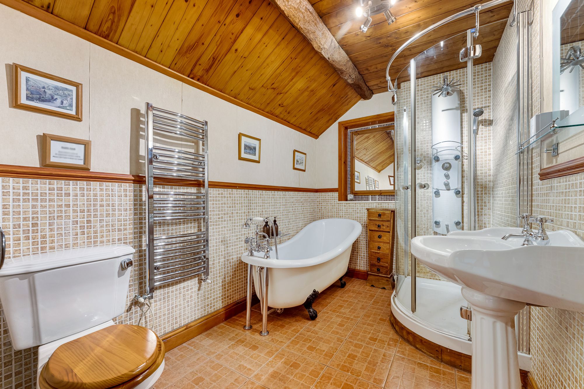 5 bed detached house for sale in Ringley Road West, Manchester  - Property Image 34