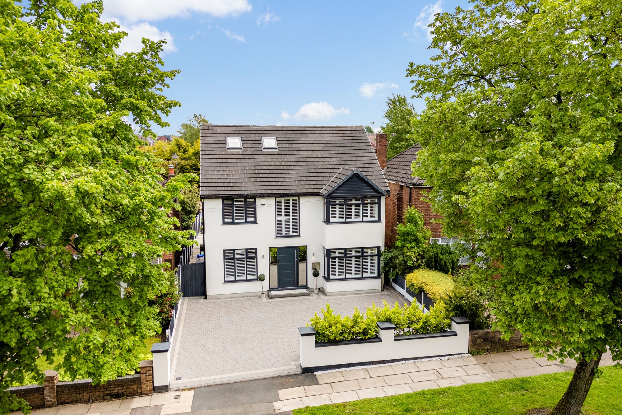 5 bed detached house for sale in Manchester Road, Bury - Property Image 1