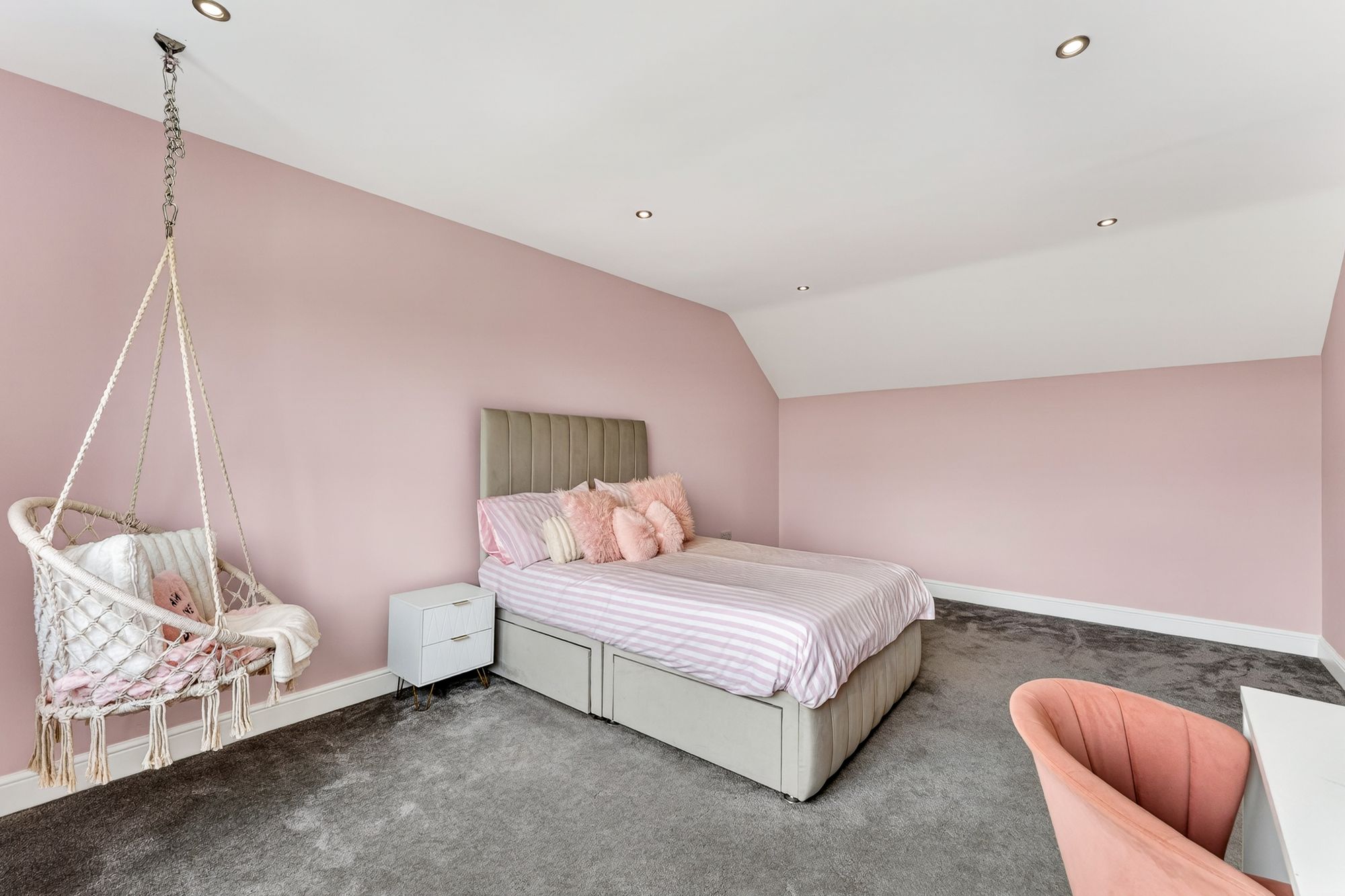 5 bed detached house for sale in Manchester Road, Bury 38