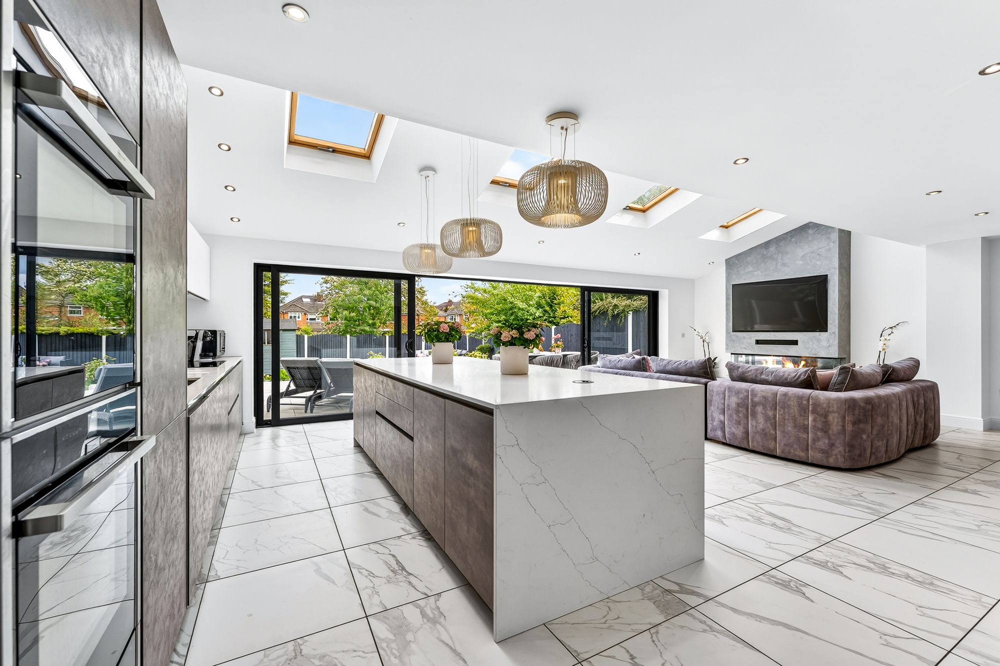 5 bed detached house for sale in Manchester Road, Bury 8