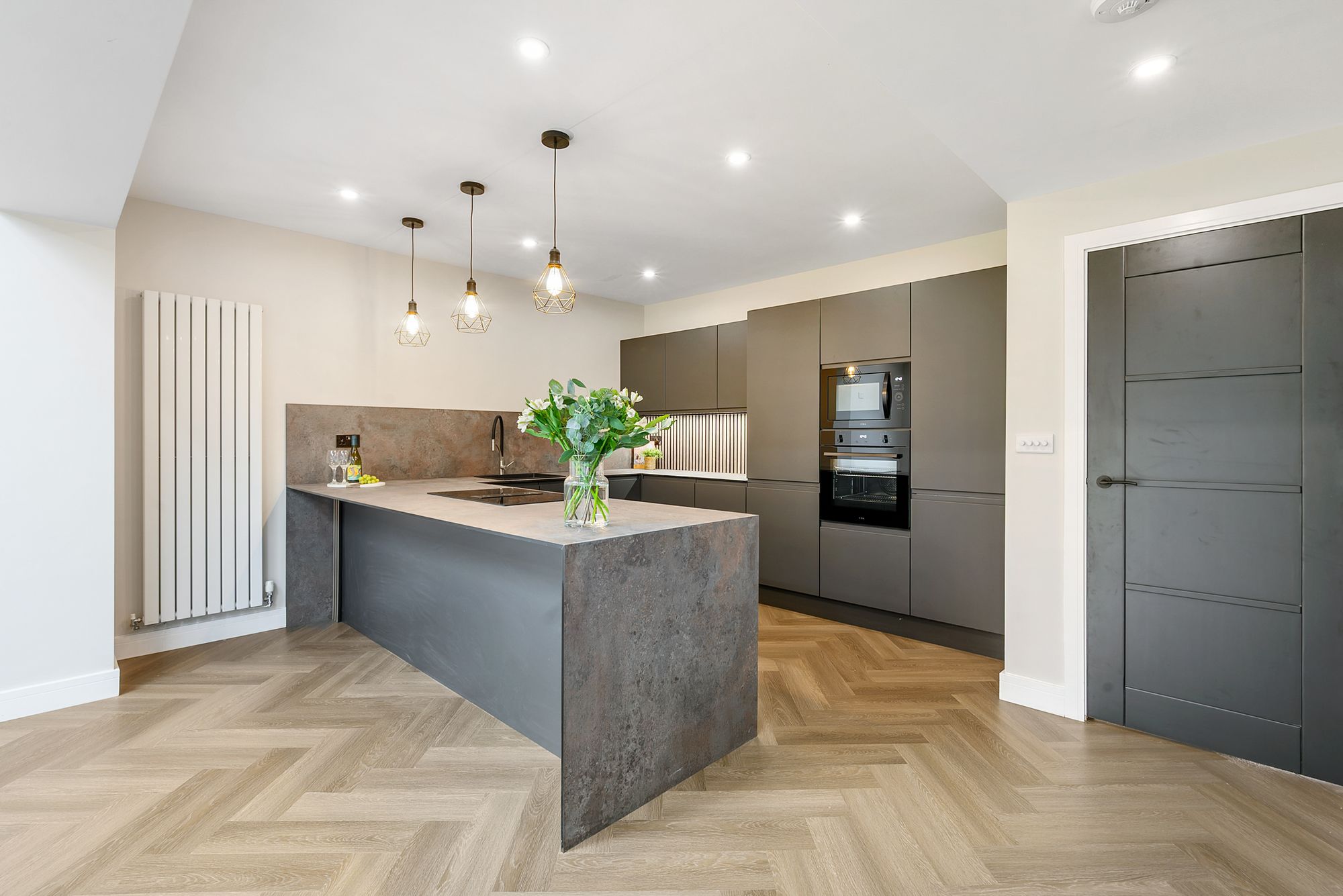 4 bed semi-detached house for sale in Park Avenue, Bury 4