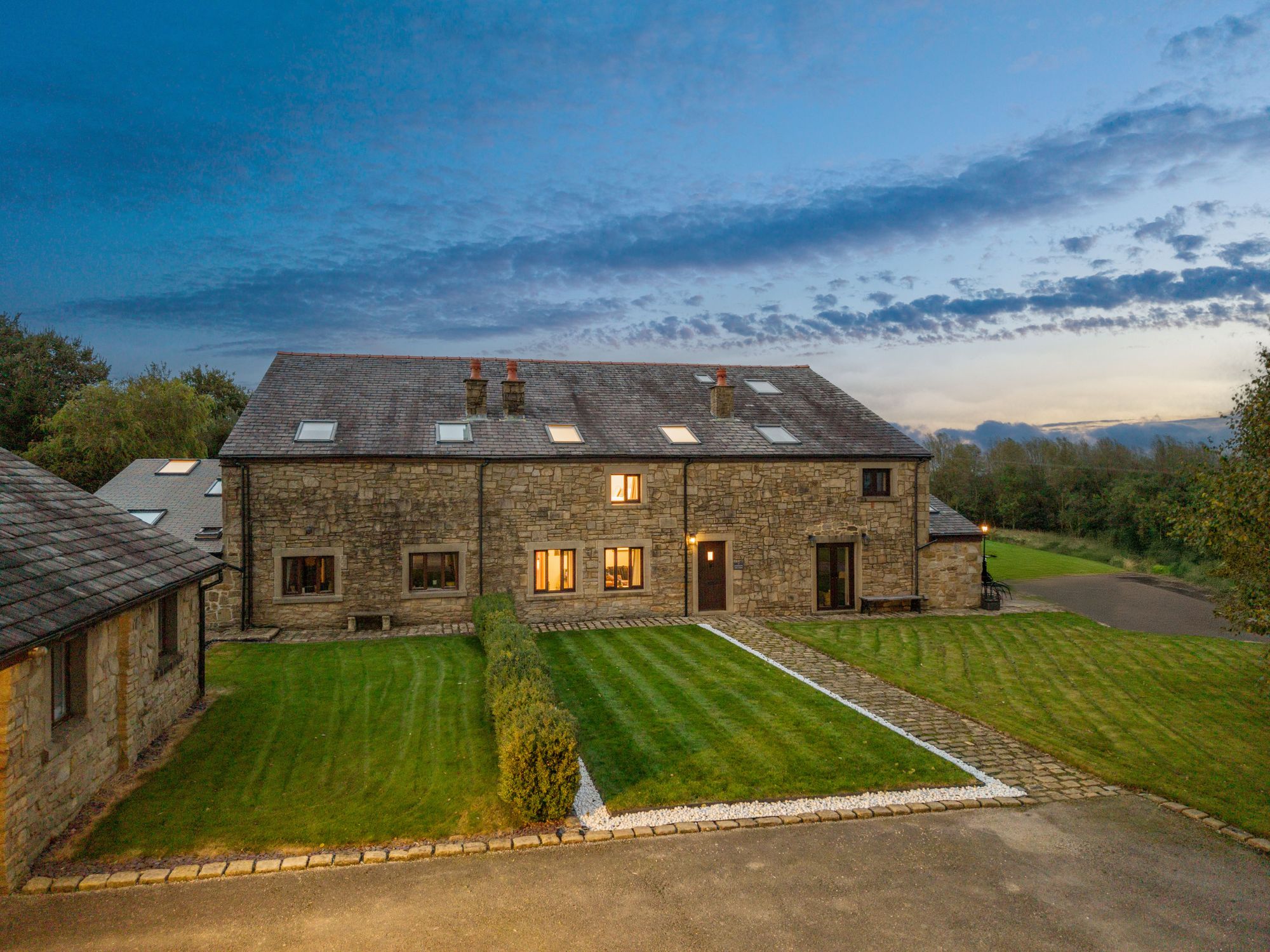 4 bed for sale in Scout Road, Bolton  - Property Image 53