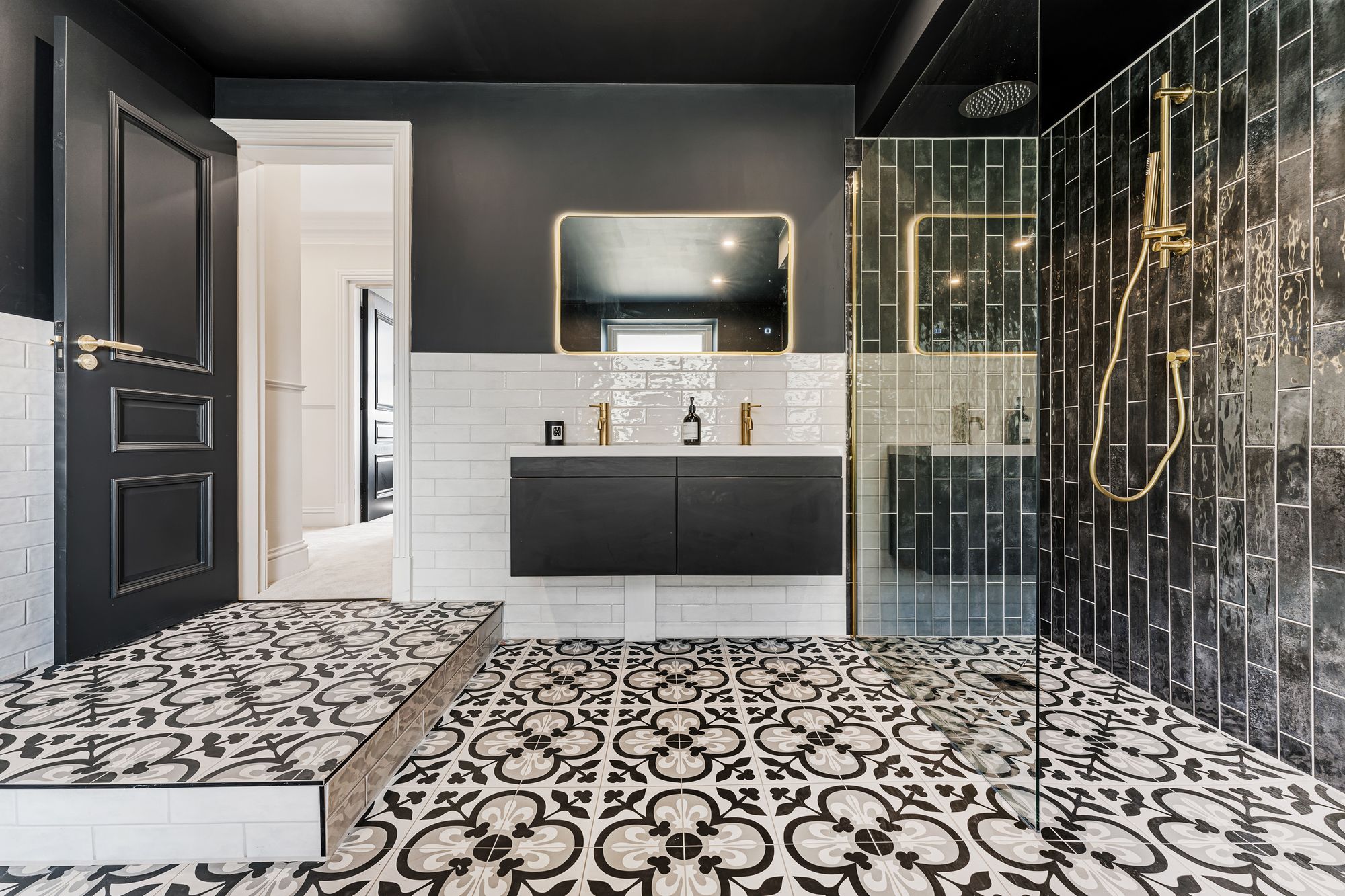 4 bed terraced house for sale in Tanners Street, Bury  - Property Image 38