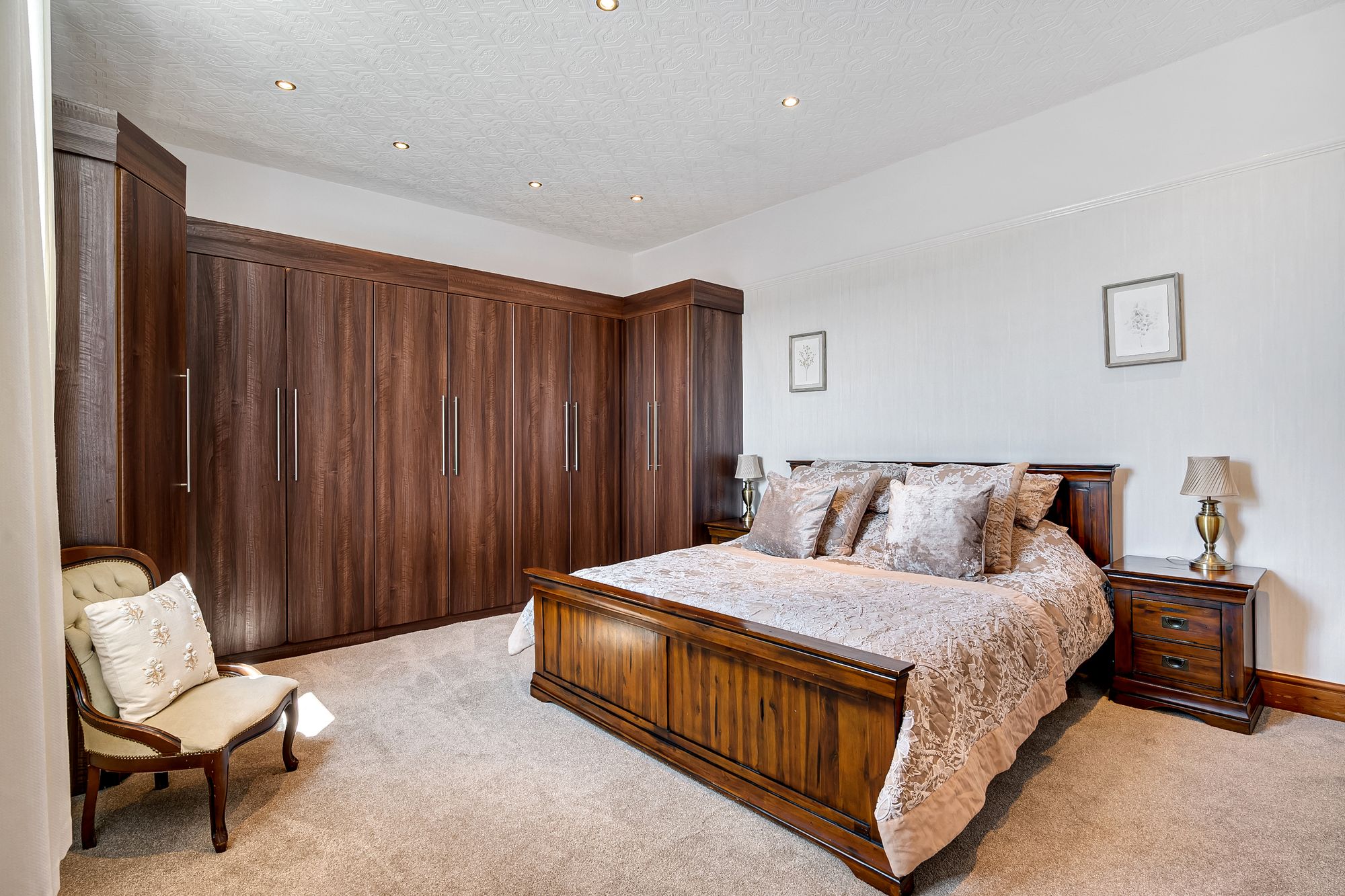 6 bed detached house for sale in Vicars Hall Lane, Manchester  - Property Image 26