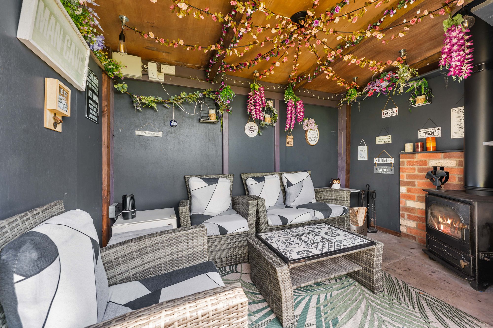 4 bed barn conversion for sale in Plodder Lane, Bolton 41