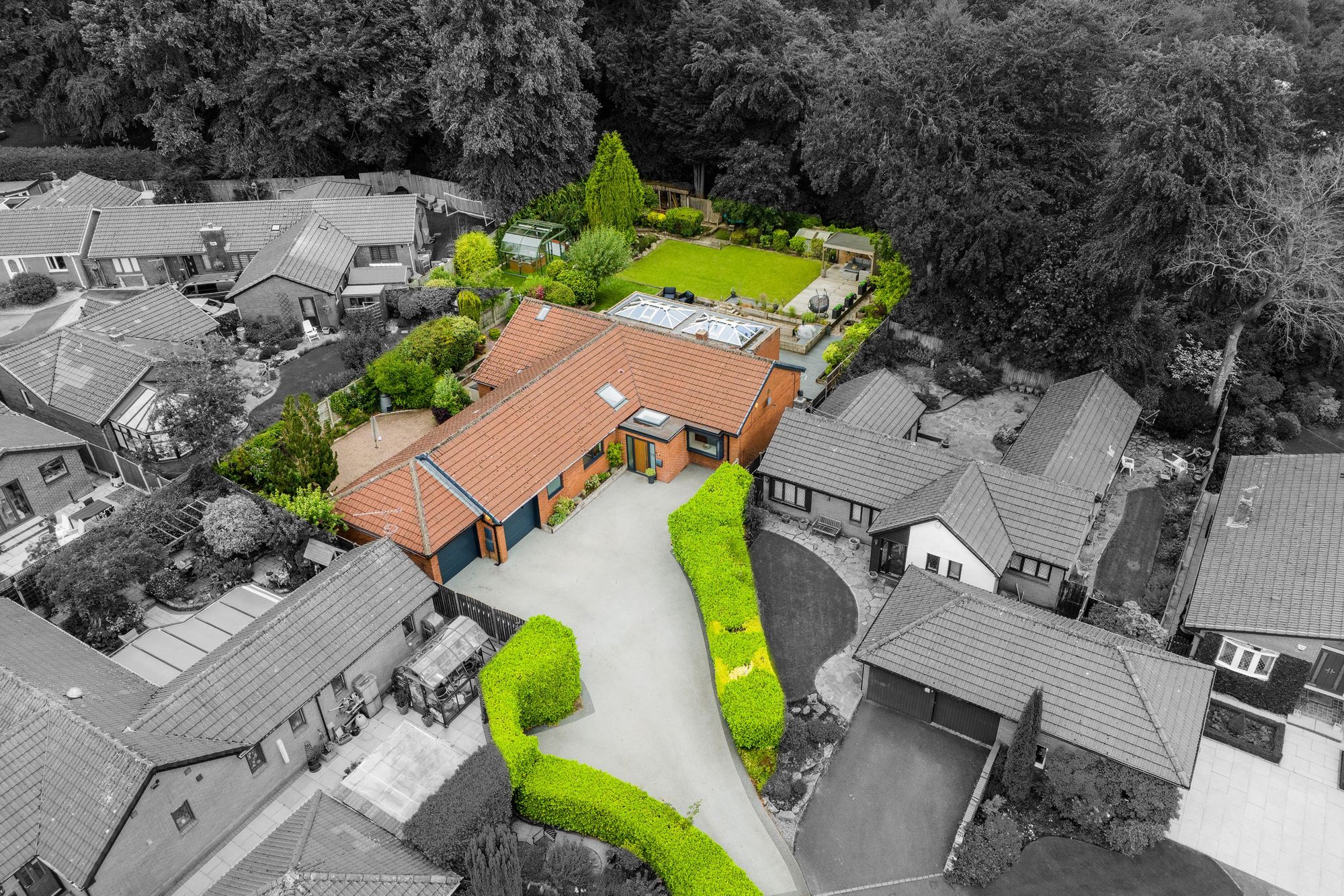 4 bed bungalow for sale in Alder Grove, Bolton  - Property Image 1