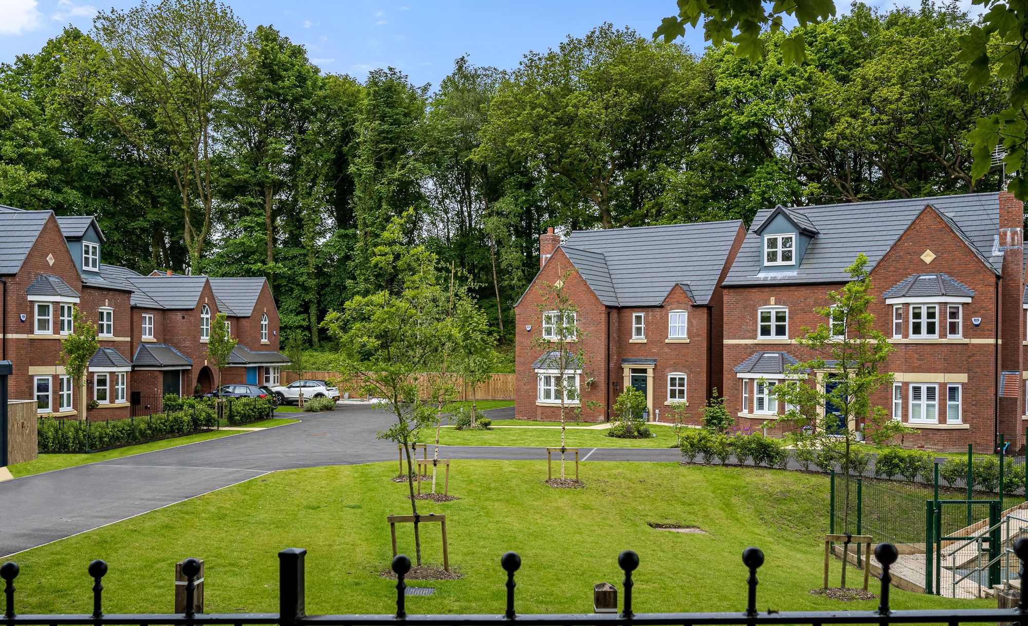 4 bed detached house for sale in Boothwood Stile, Bury  - Property Image 4