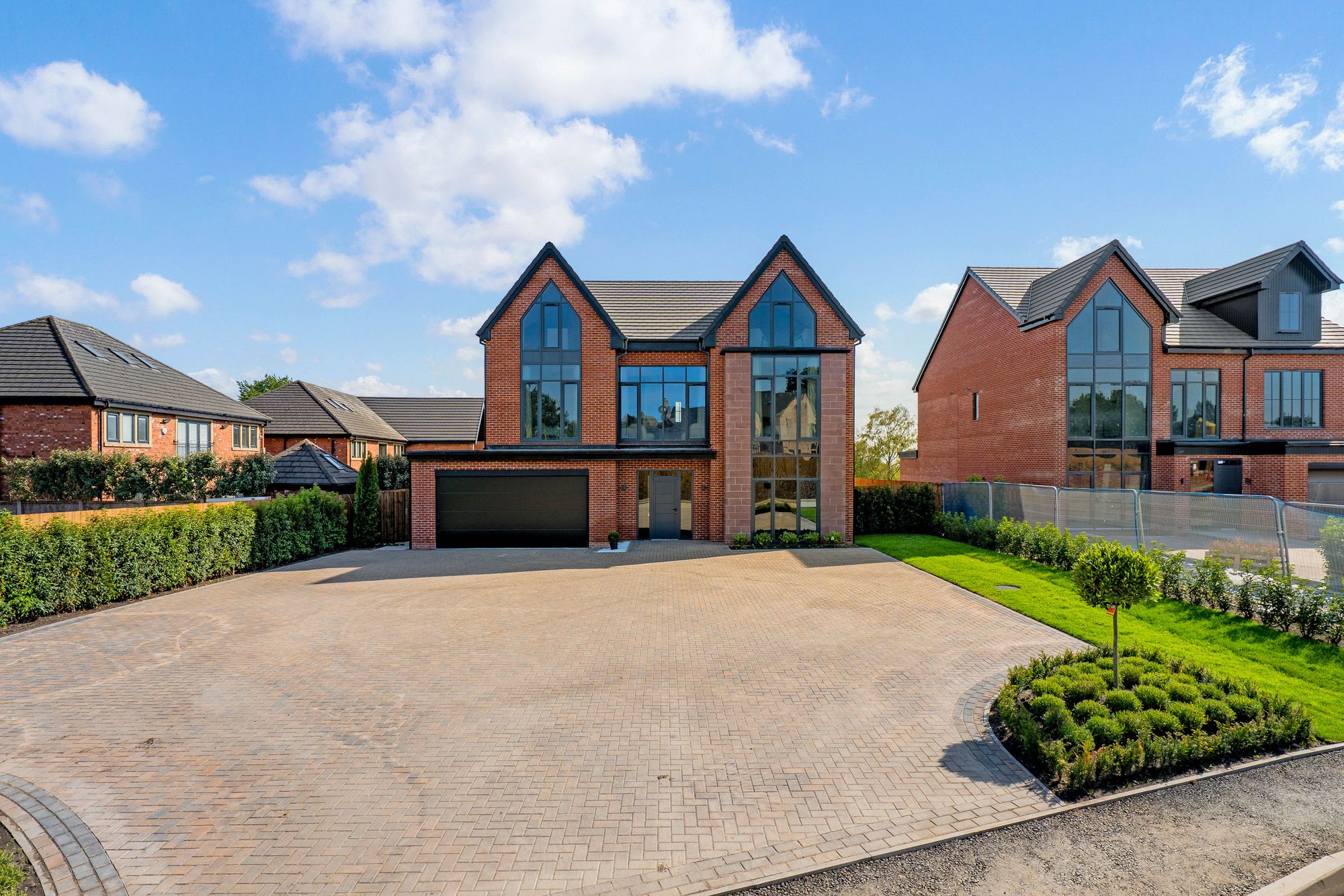 5 bed detached house for sale in Oakridge Park, Bolton 62