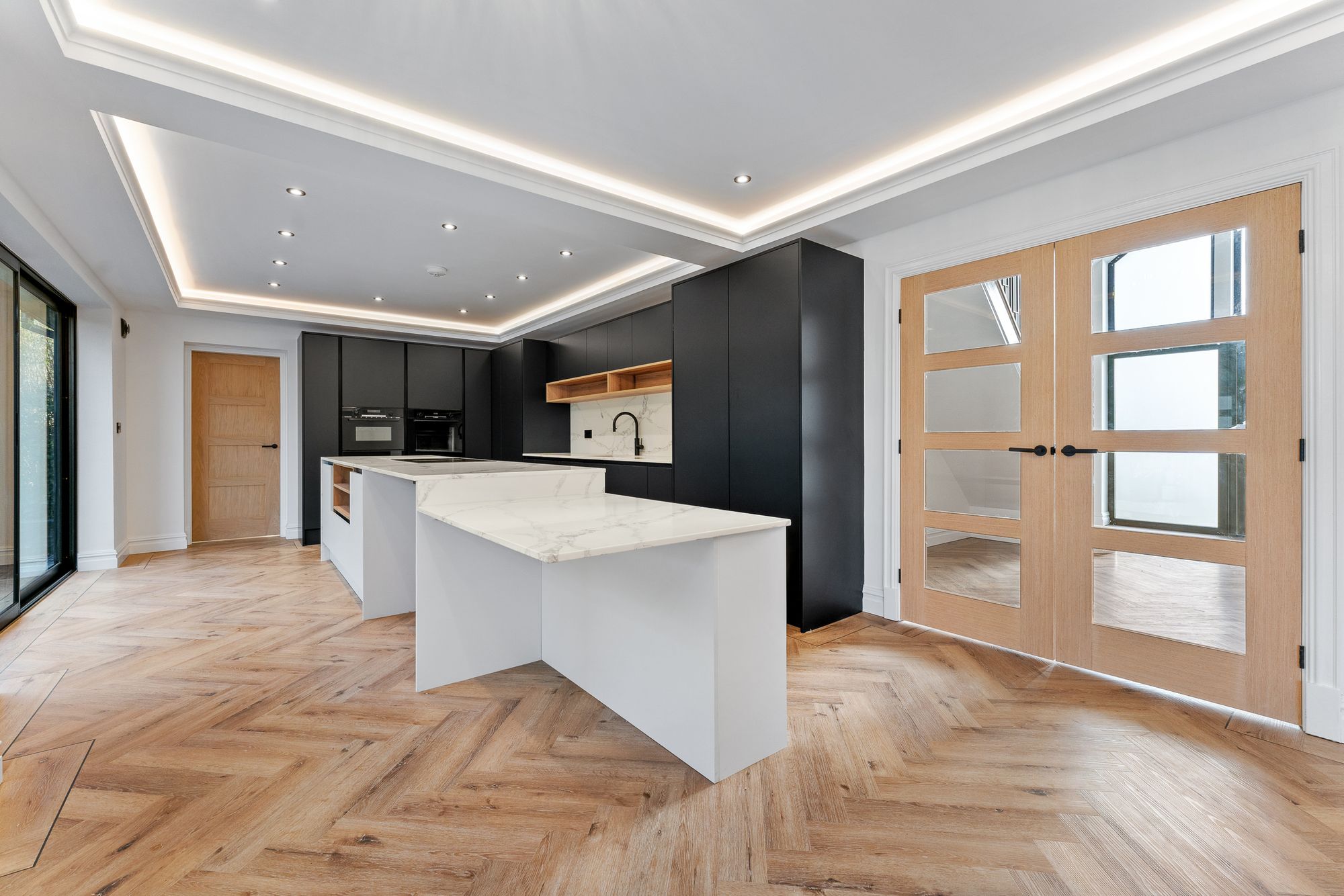 4 bed detached house for sale in Bury Old Road, Bolton  - Property Image 6