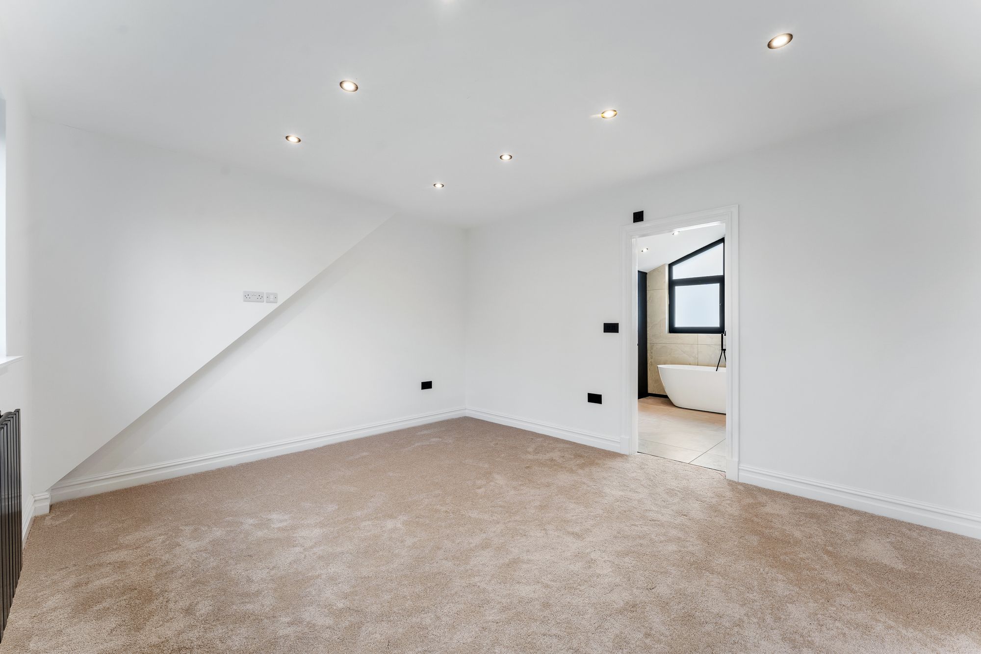 4 bed detached house for sale in Bury Old Road, Bolton  - Property Image 27