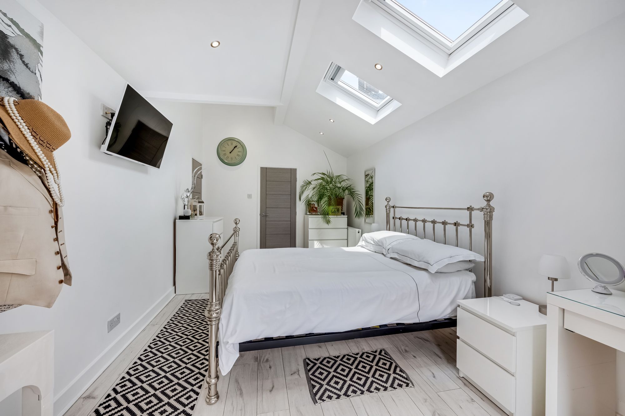 4 bed detached house for sale in Sunny Bank Road, Bury  - Property Image 32