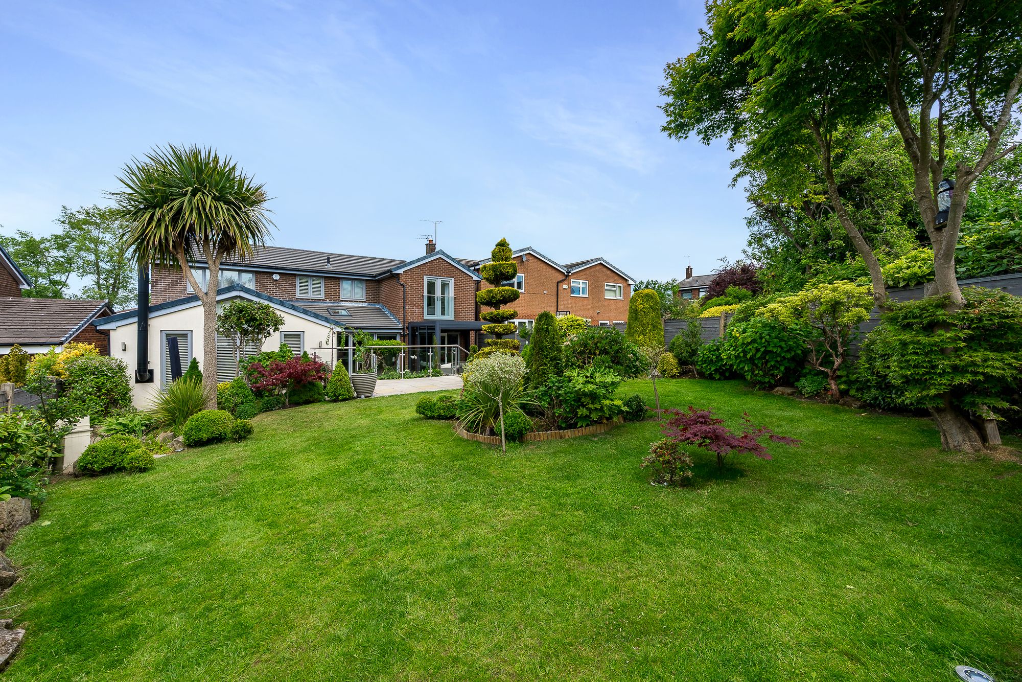 4 bed detached house for sale in Sunny Bank Road, Bury 3