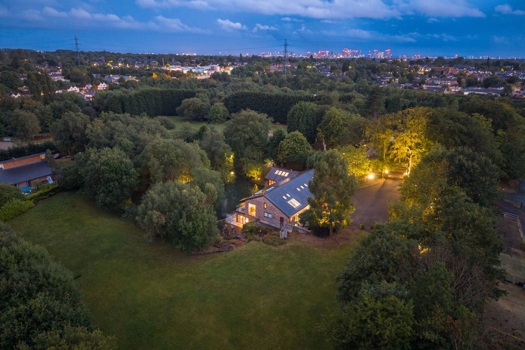 4 bed detached house for sale in Nutbank Lane, Manchester  - Property Image 79