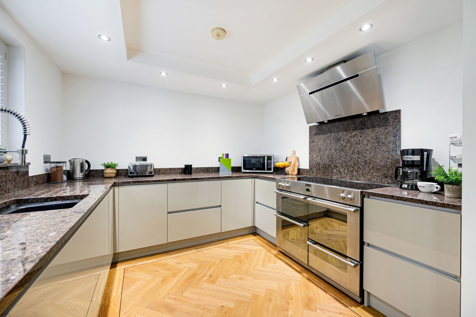 4 bed detached bungalow for sale in Manchester Road, Bury 13