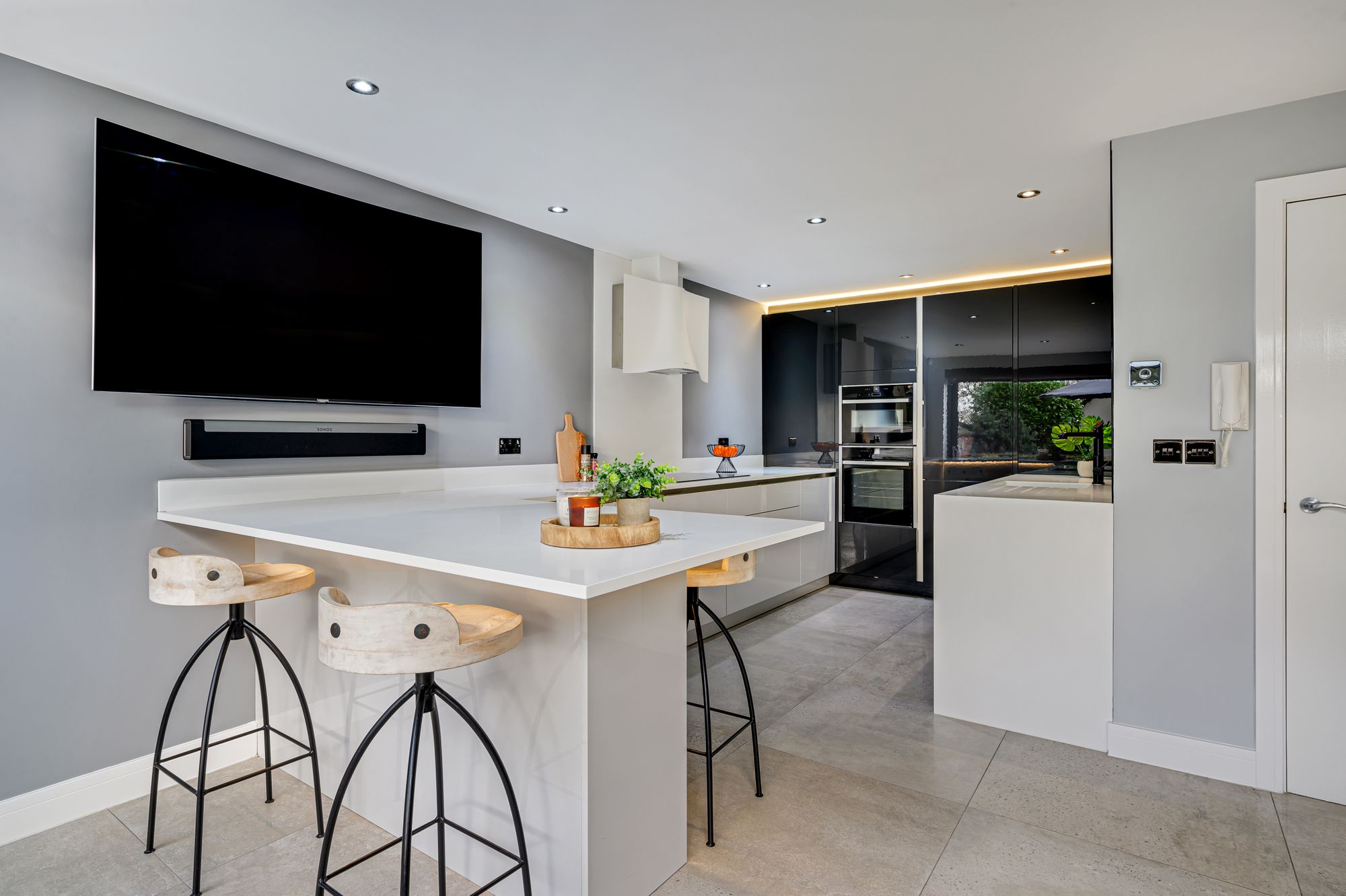 4 bed end of terrace house for sale in Greenmount Close, Bolton  - Property Image 7