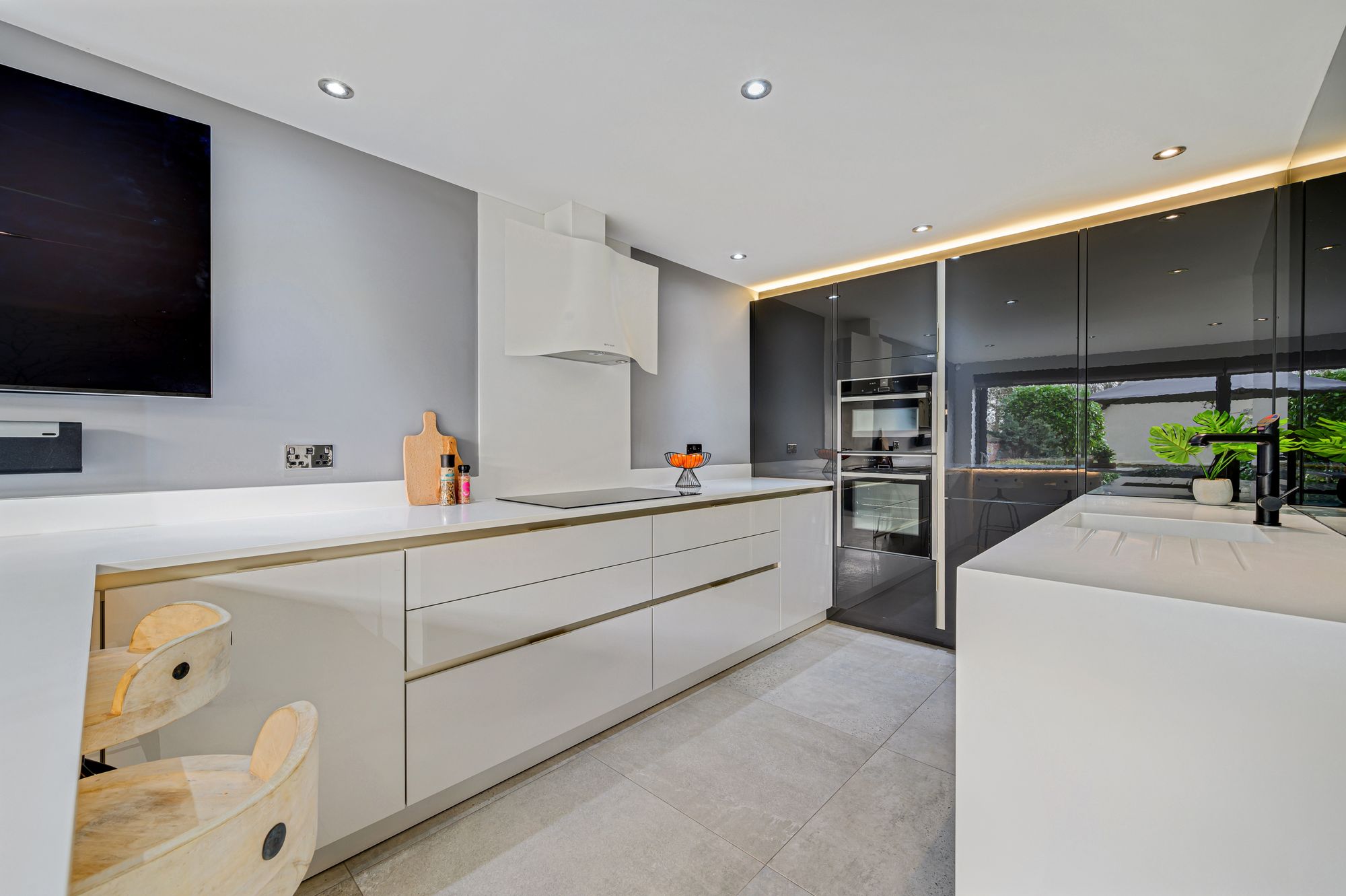 4 bed end of terrace house for sale in Greenmount Close, Bolton  - Property Image 9