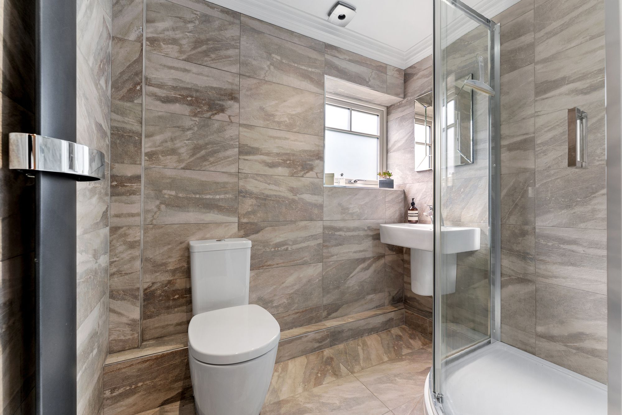 5 bed semi-detached house for sale in Victoria Road, Bolton  - Property Image 21