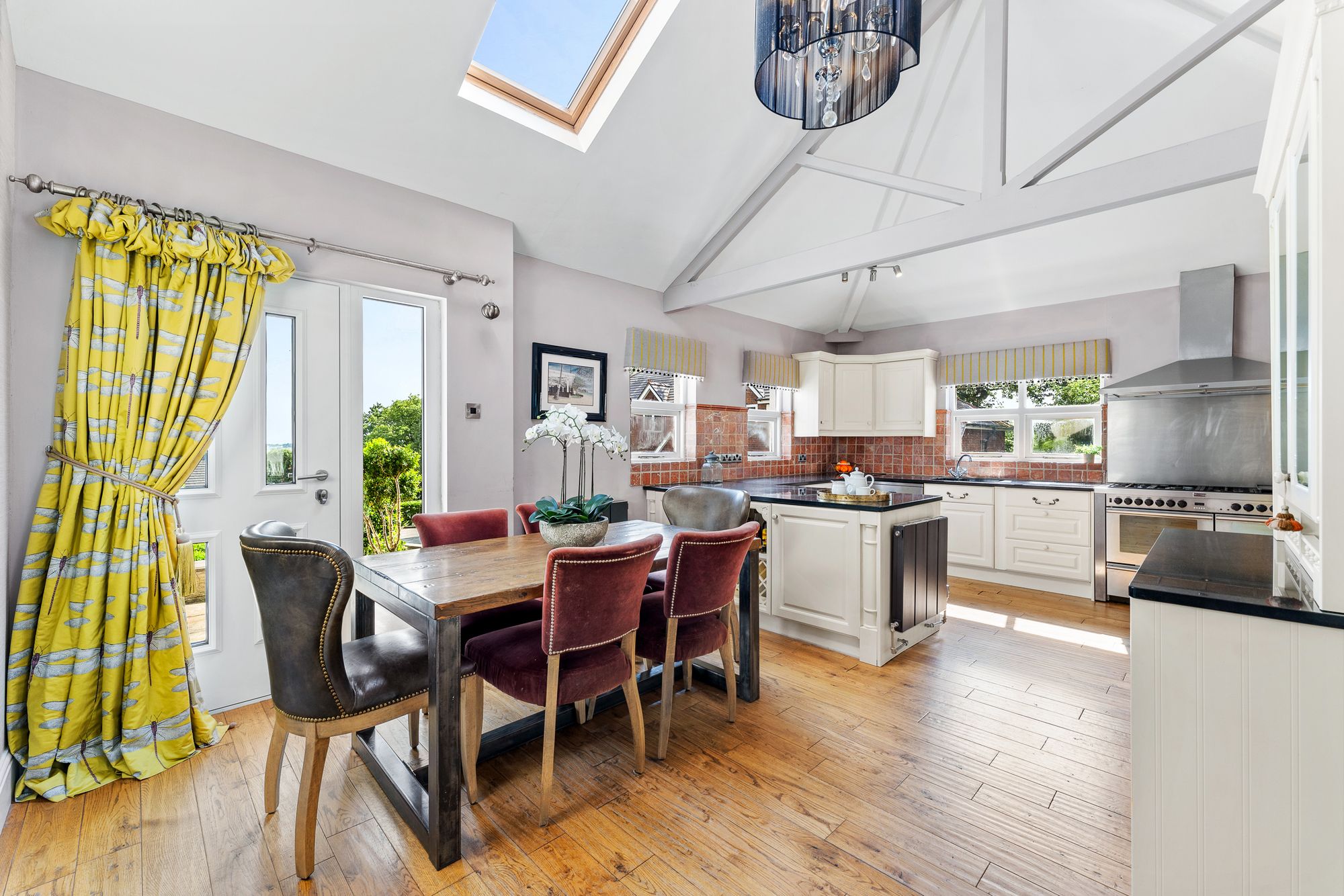 5 bed semi-detached house for sale in Victoria Road, Bolton  - Property Image 10