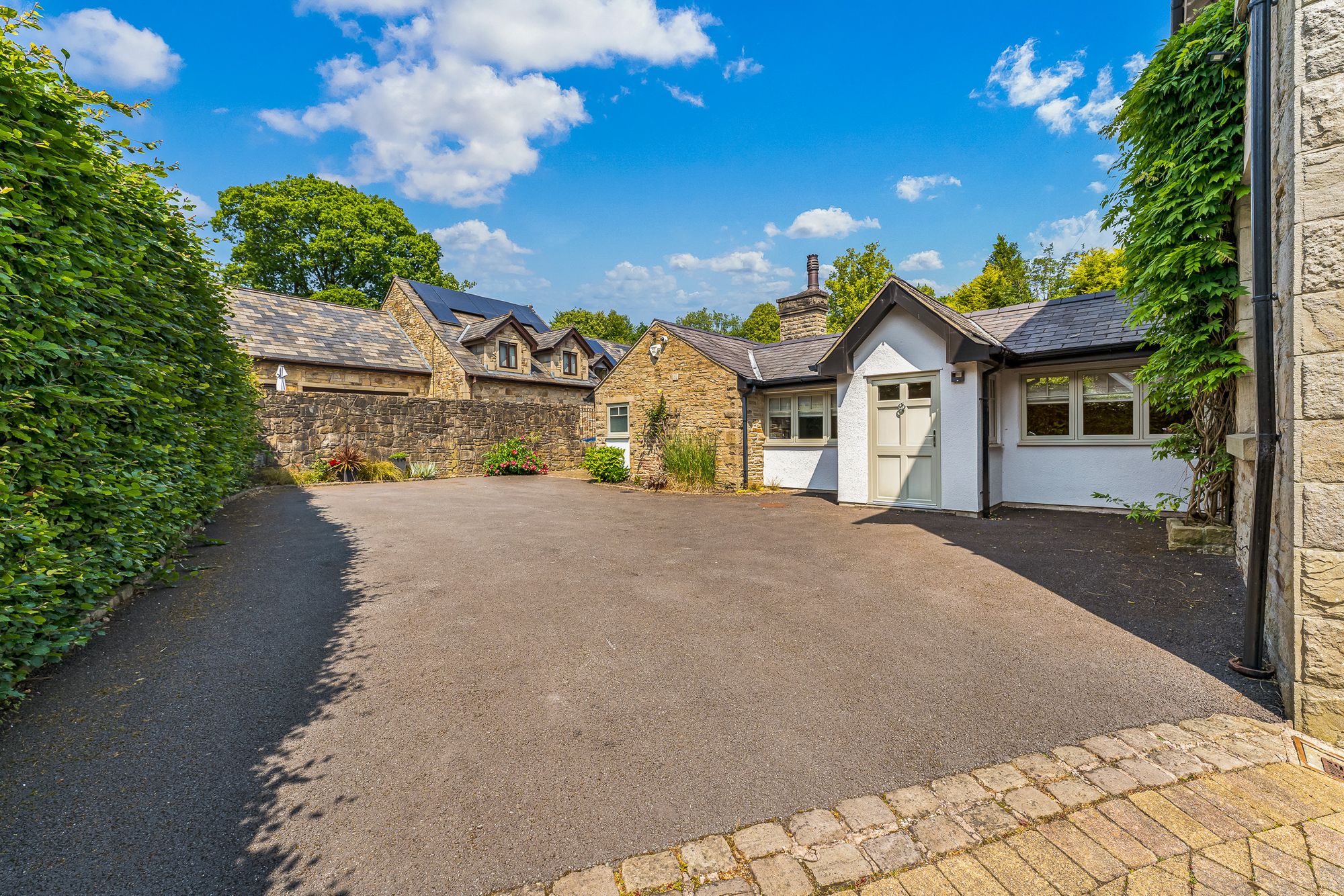 5 bed semi-detached house for sale in Victoria Road, Bolton  - Property Image 53