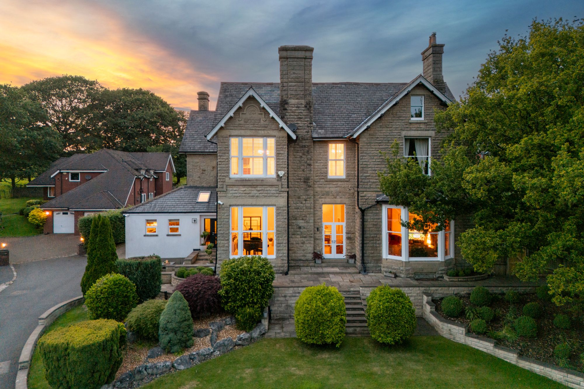 5 bed semi-detached house for sale in Victoria Road, Bolton  - Property Image 63