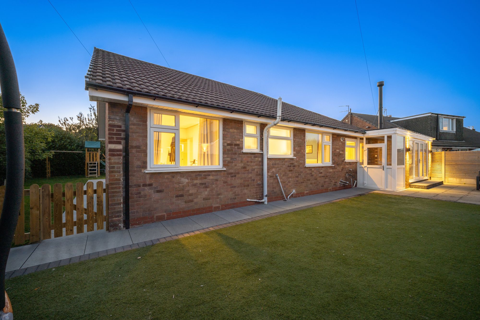 3 bed detached bungalow for sale in Vernon Road, Bury 43