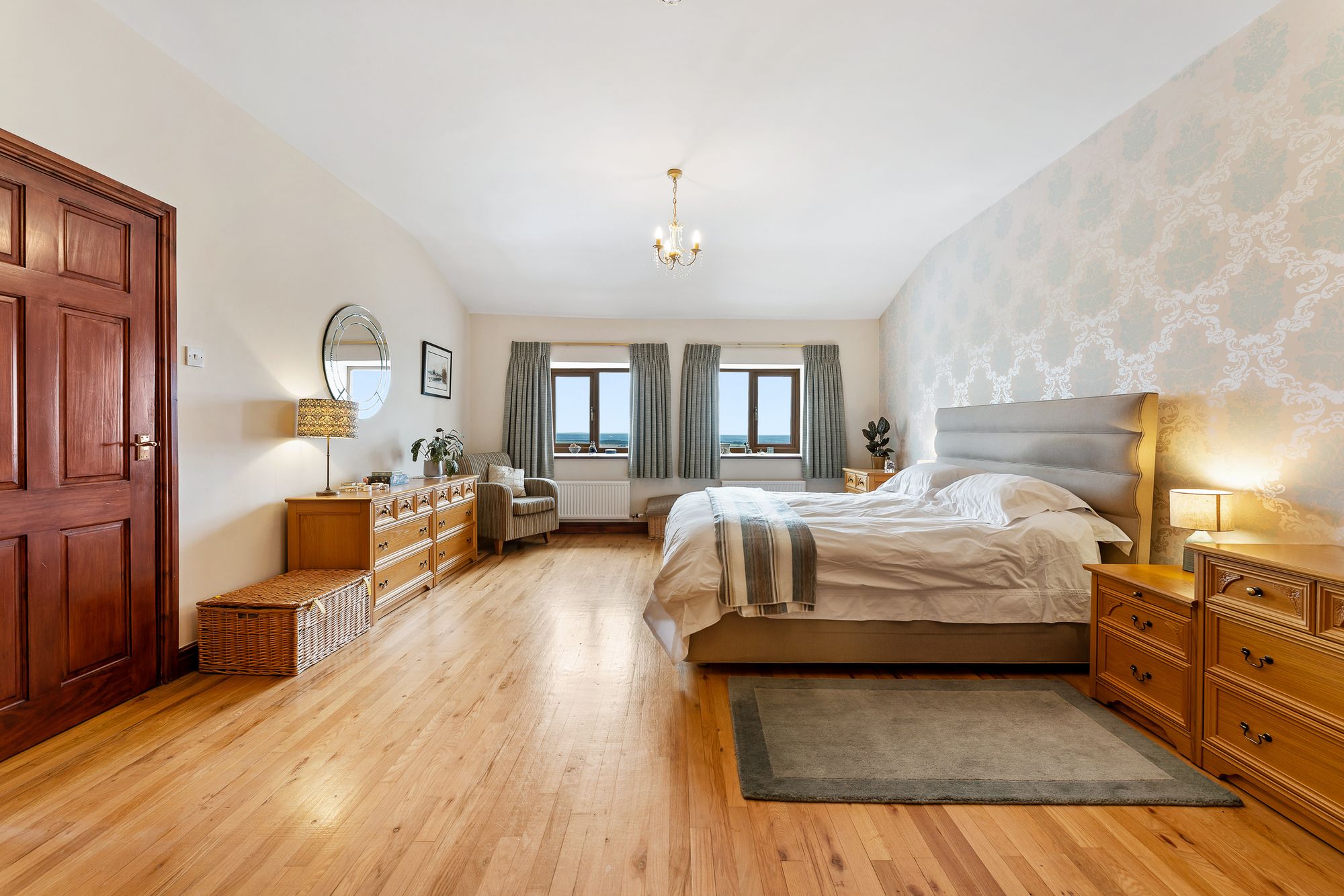 5 bed barn conversion for sale in Chorley Old Road, Bolton 30