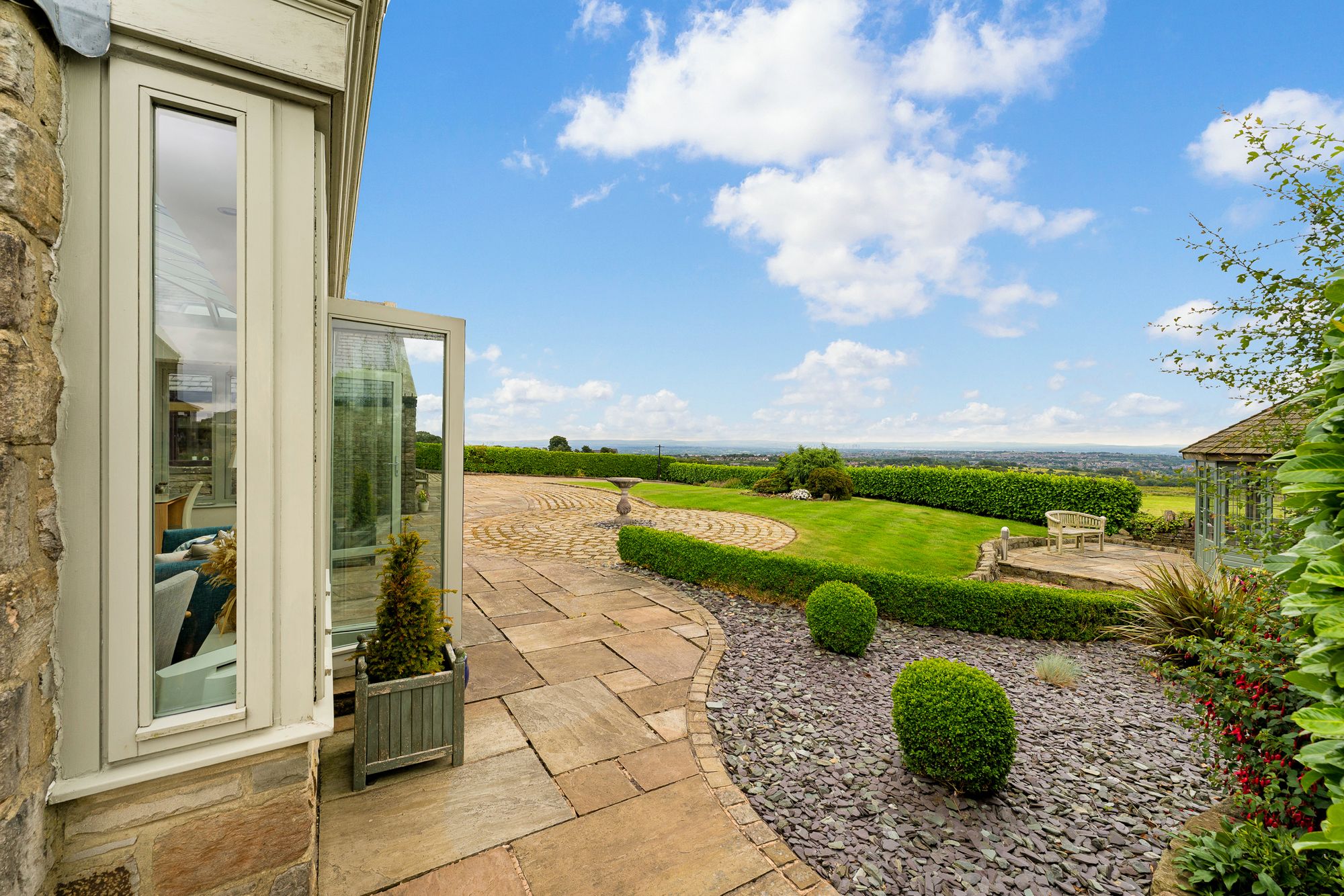 5 bed barn conversion for sale in Chorley Old Road, Bolton 57