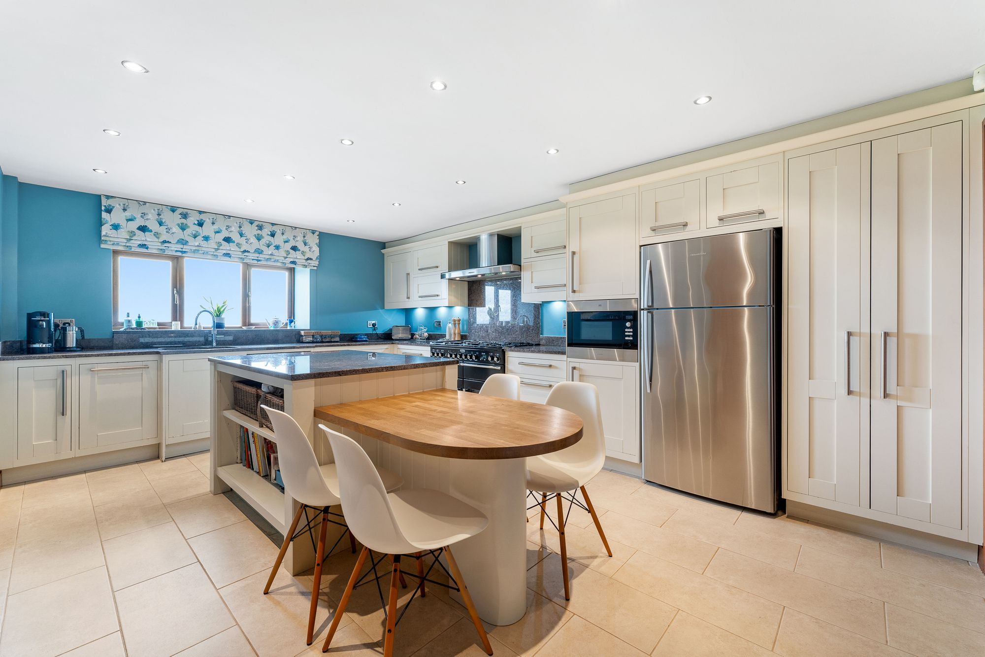 5 bed barn conversion for sale in Chorley Old Road, Bolton 9