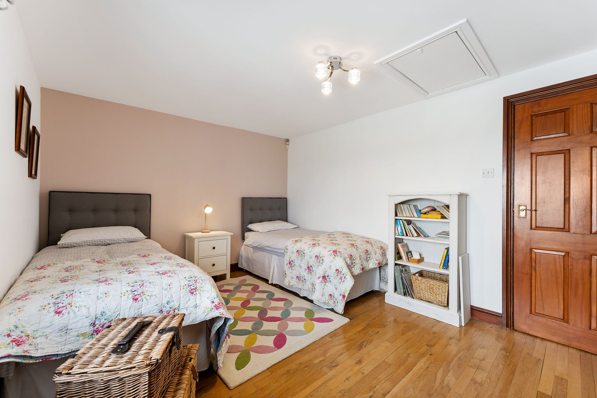 5 bed barn conversion for sale in Chorley Old Road, Bolton 44